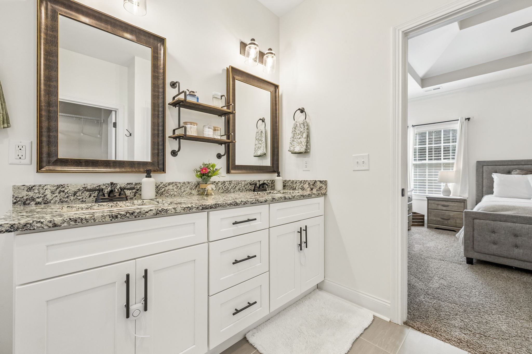 204 Liam Ct