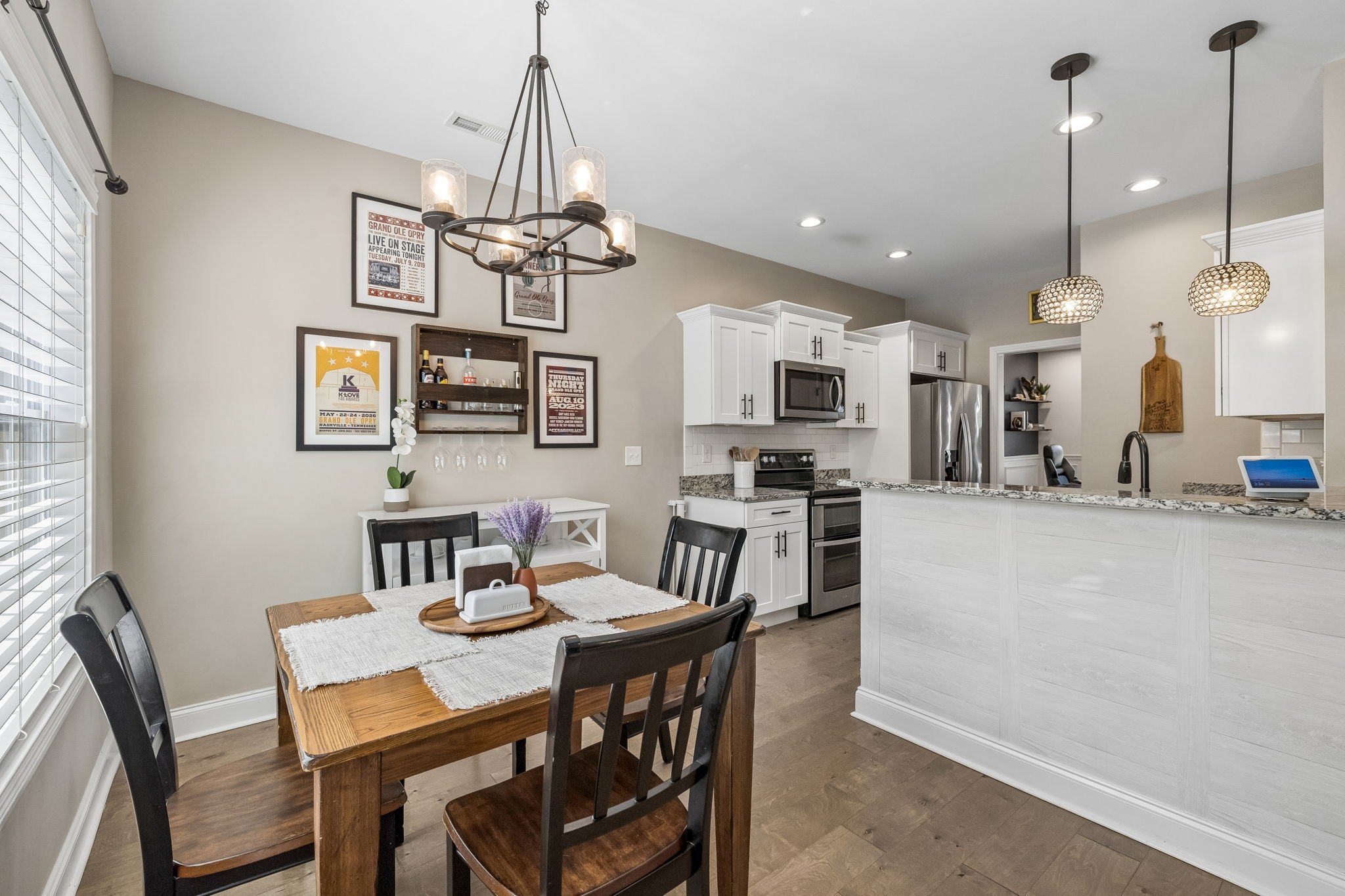 204 Liam Ct