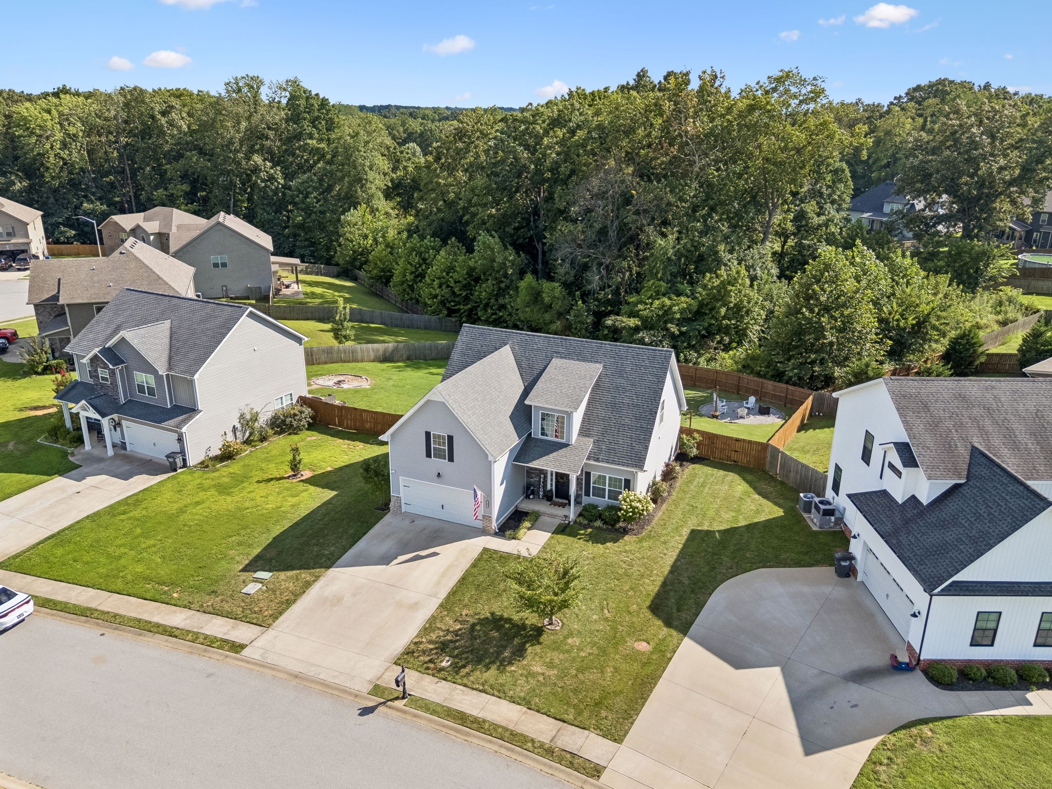 204 Liam Ct