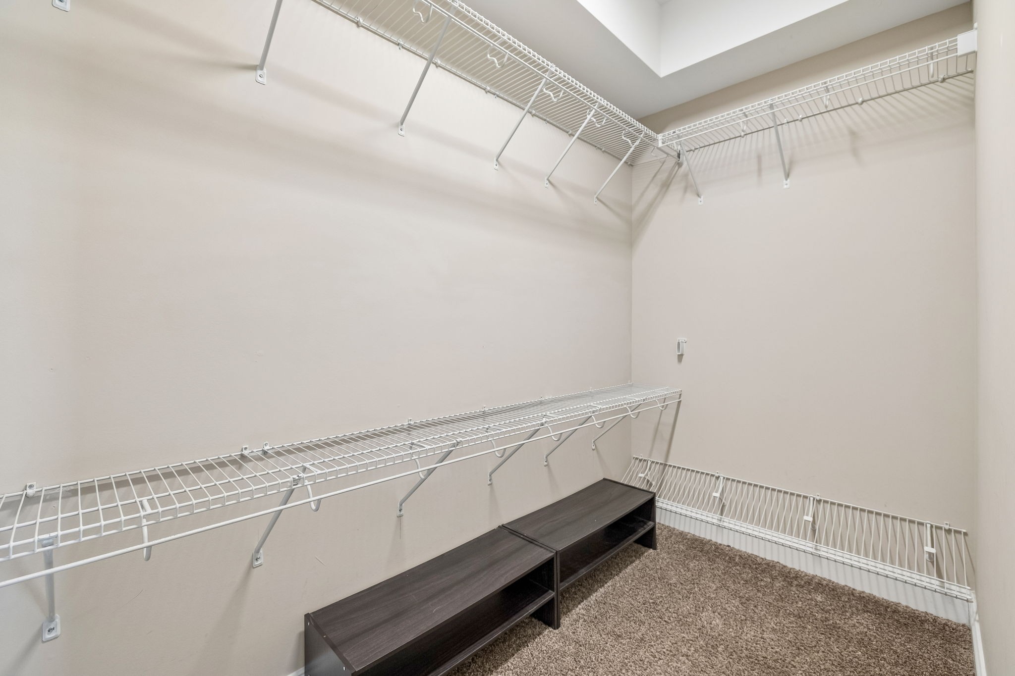 204 Liam Ct
