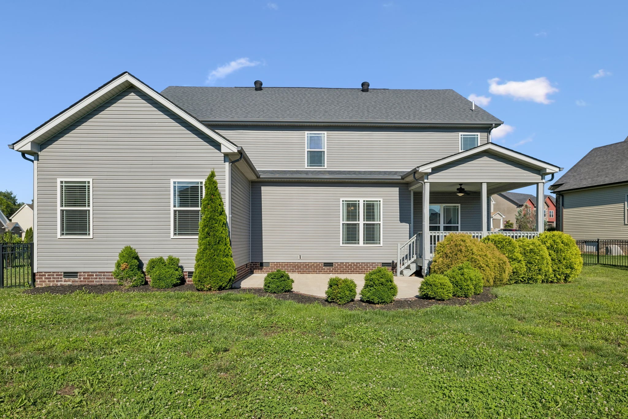 1045 Black Gum Ln
