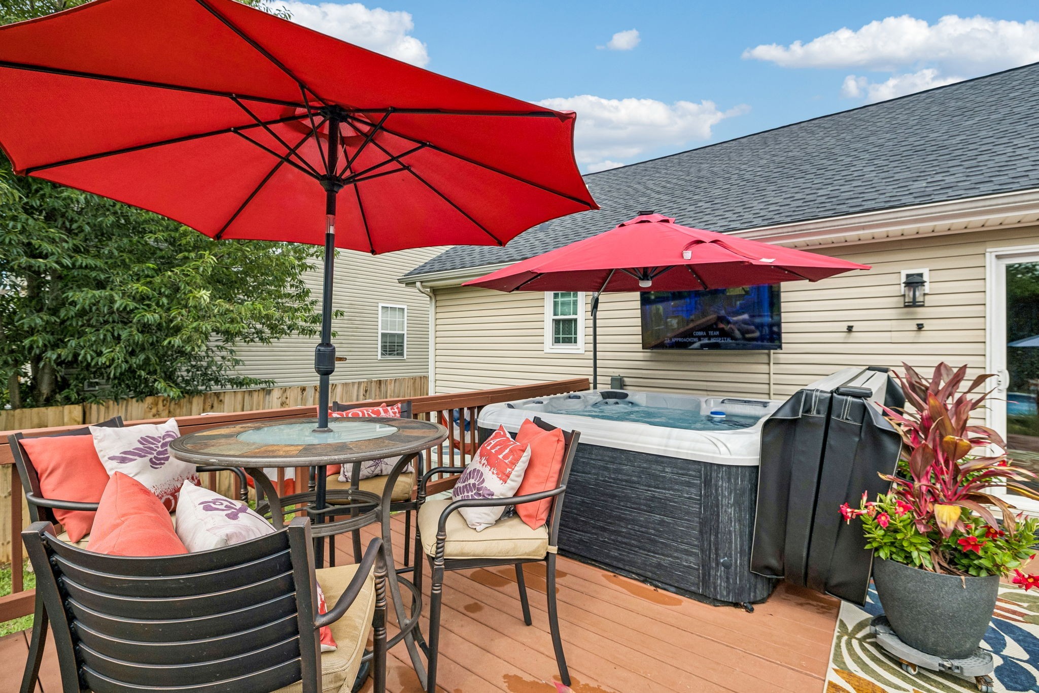 967 Cindy Jo Ct