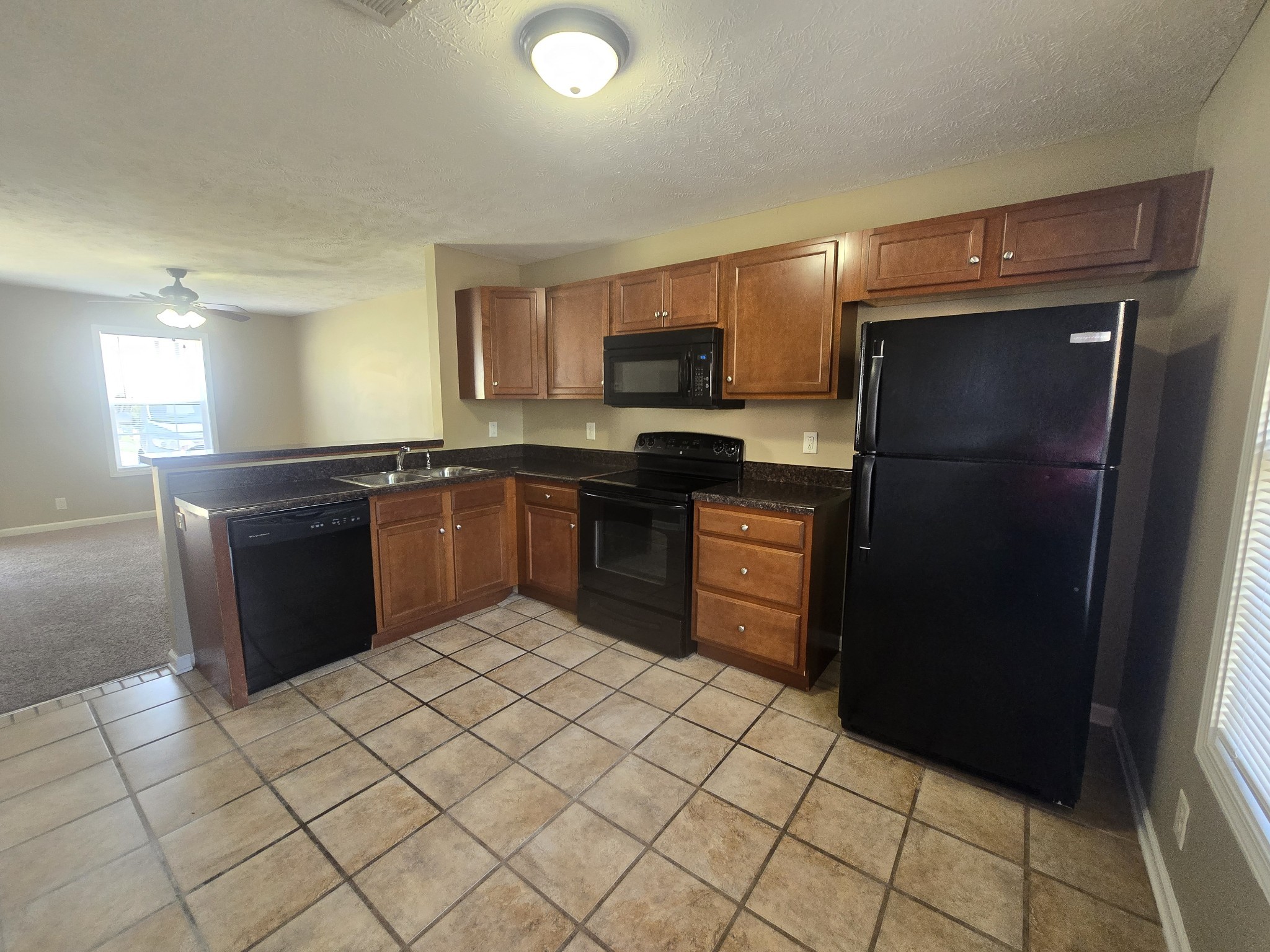 812 Oak Arbor Ct