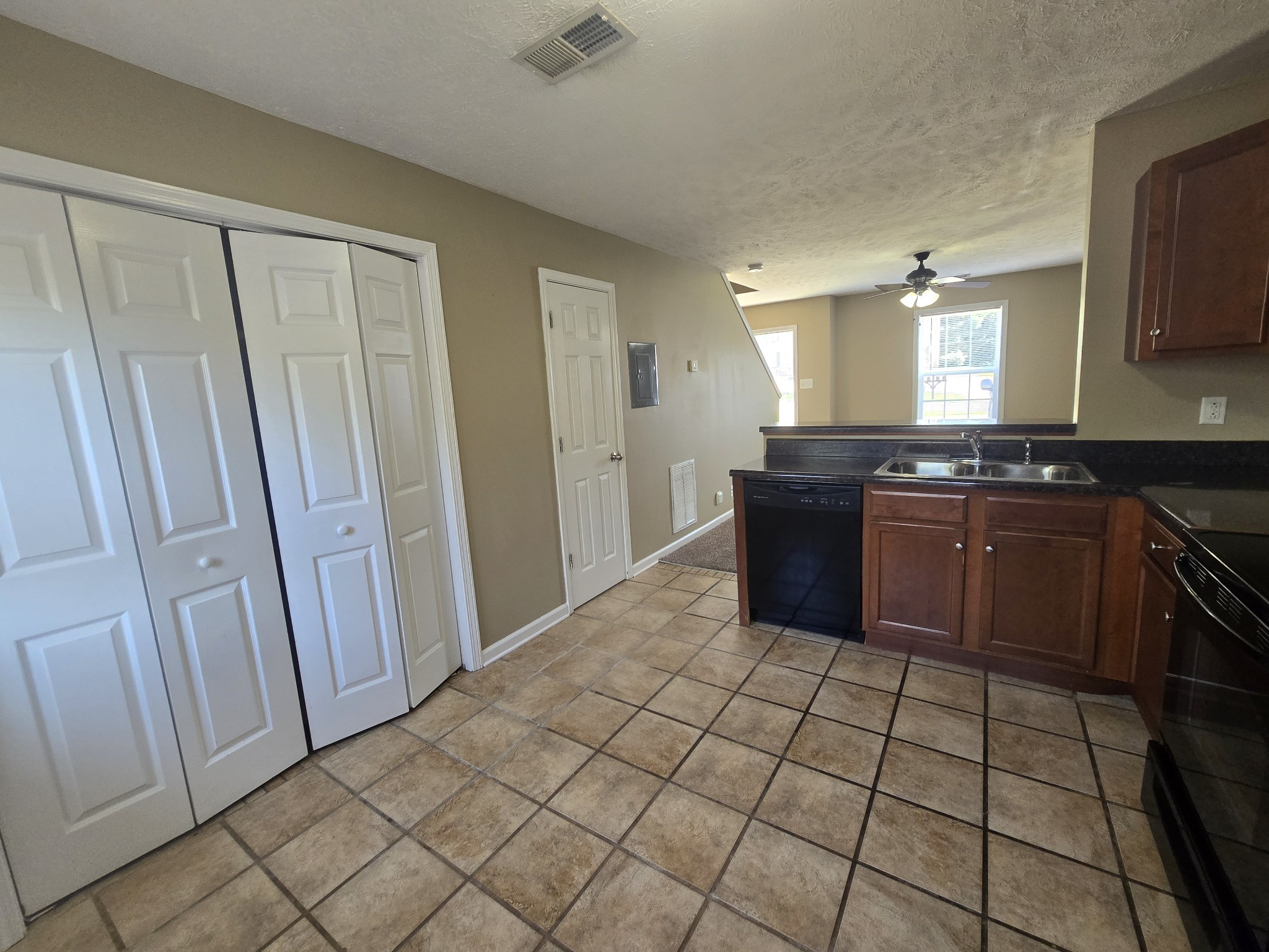 812 Oak Arbor Ct