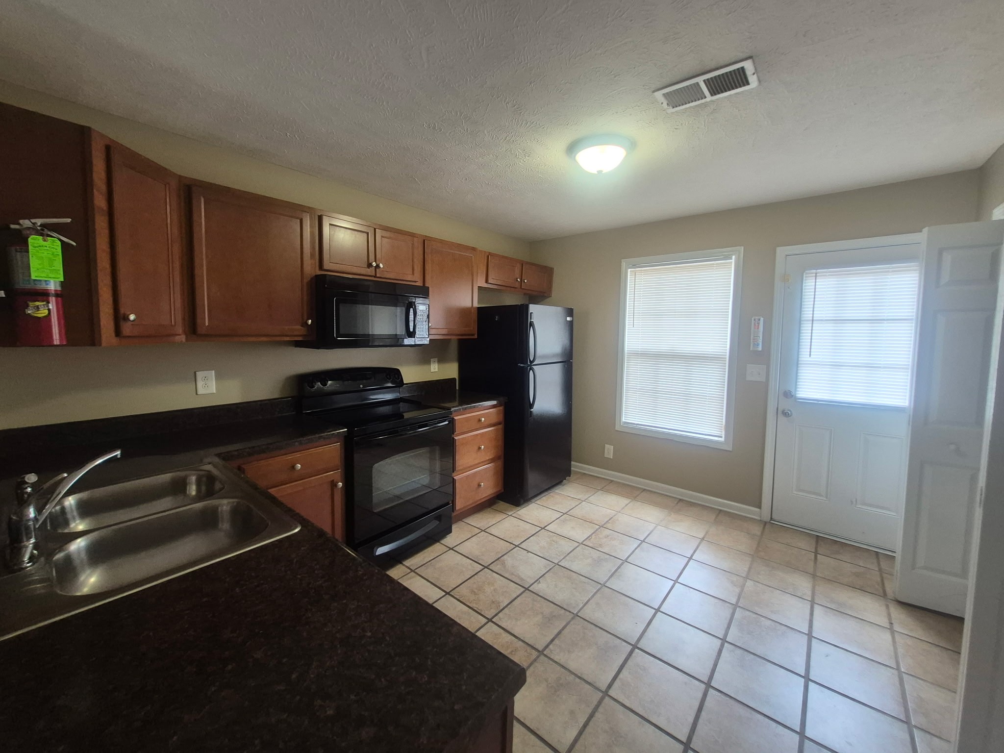 808 Oak Arbor Ct