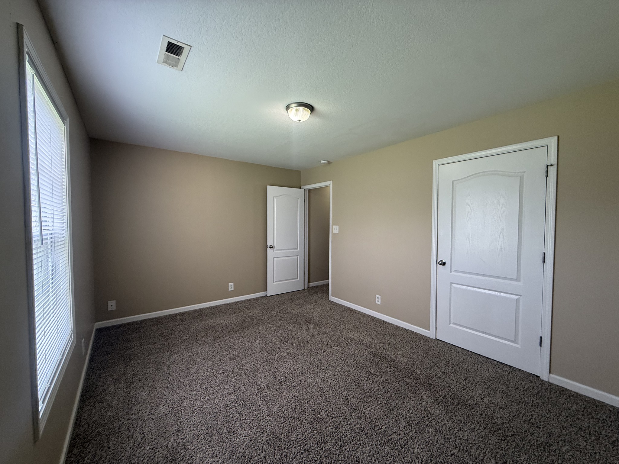 808 Oak Arbor Ct