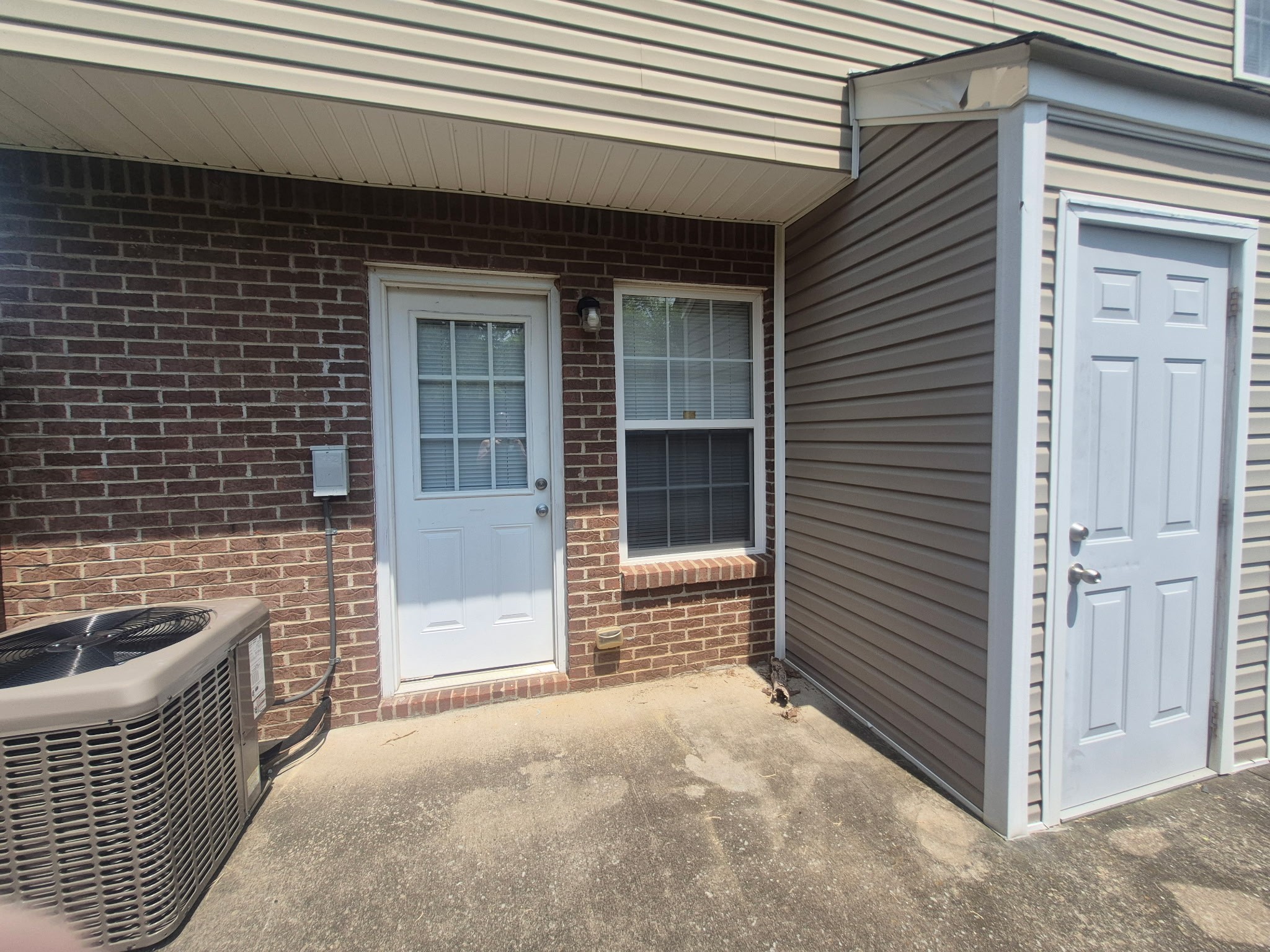 808 Oak Arbor Ct