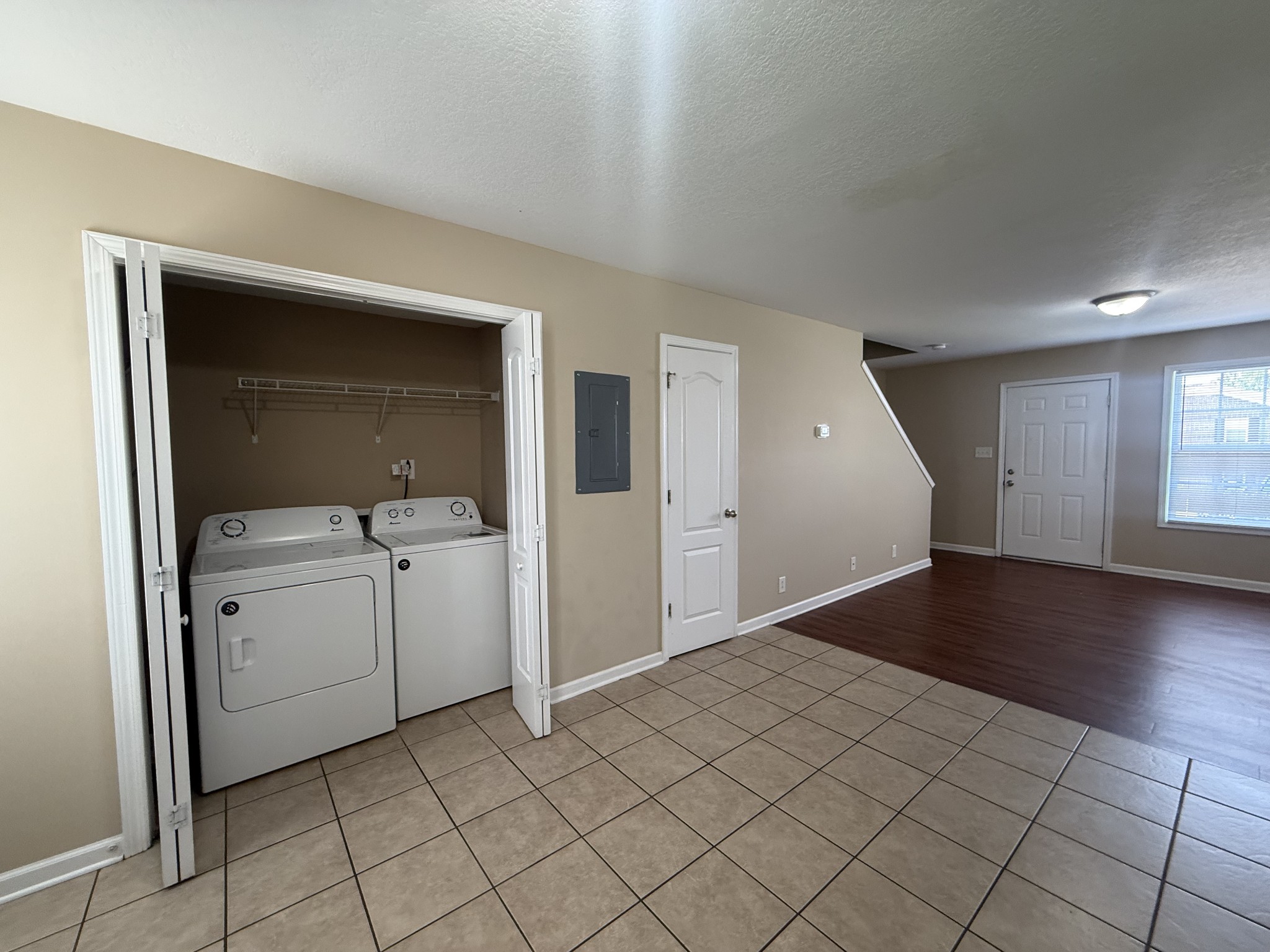 808 Oak Arbor Ct