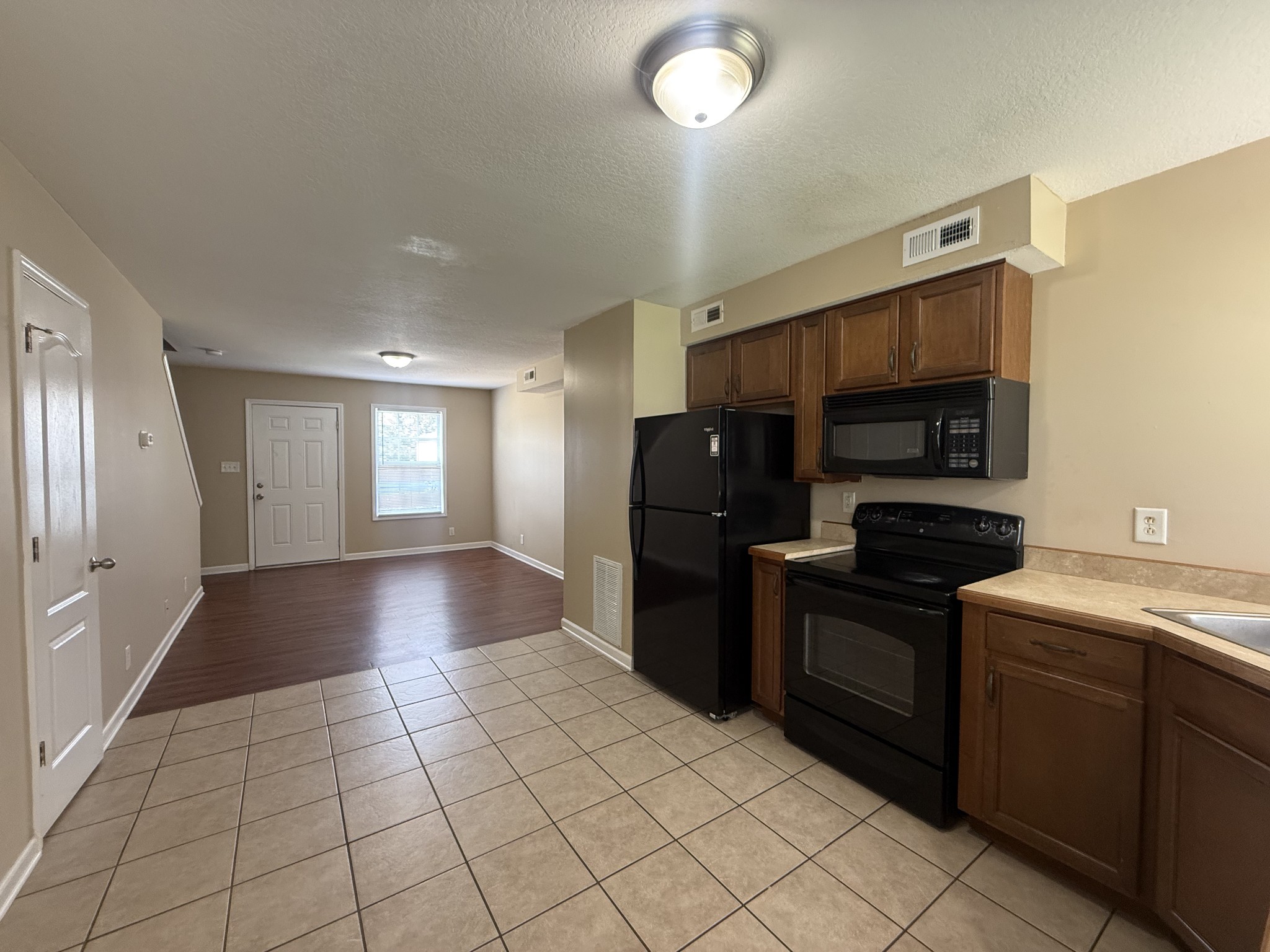 808 Oak Arbor Ct
