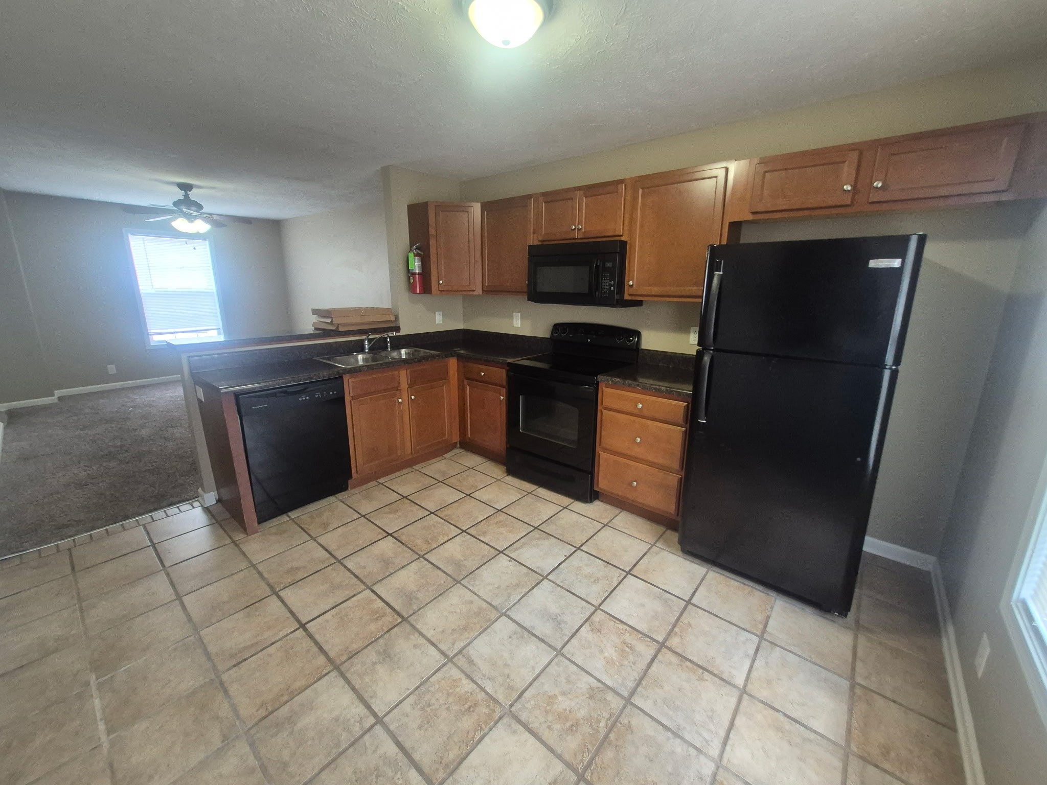 808 Oak Arbor Ct