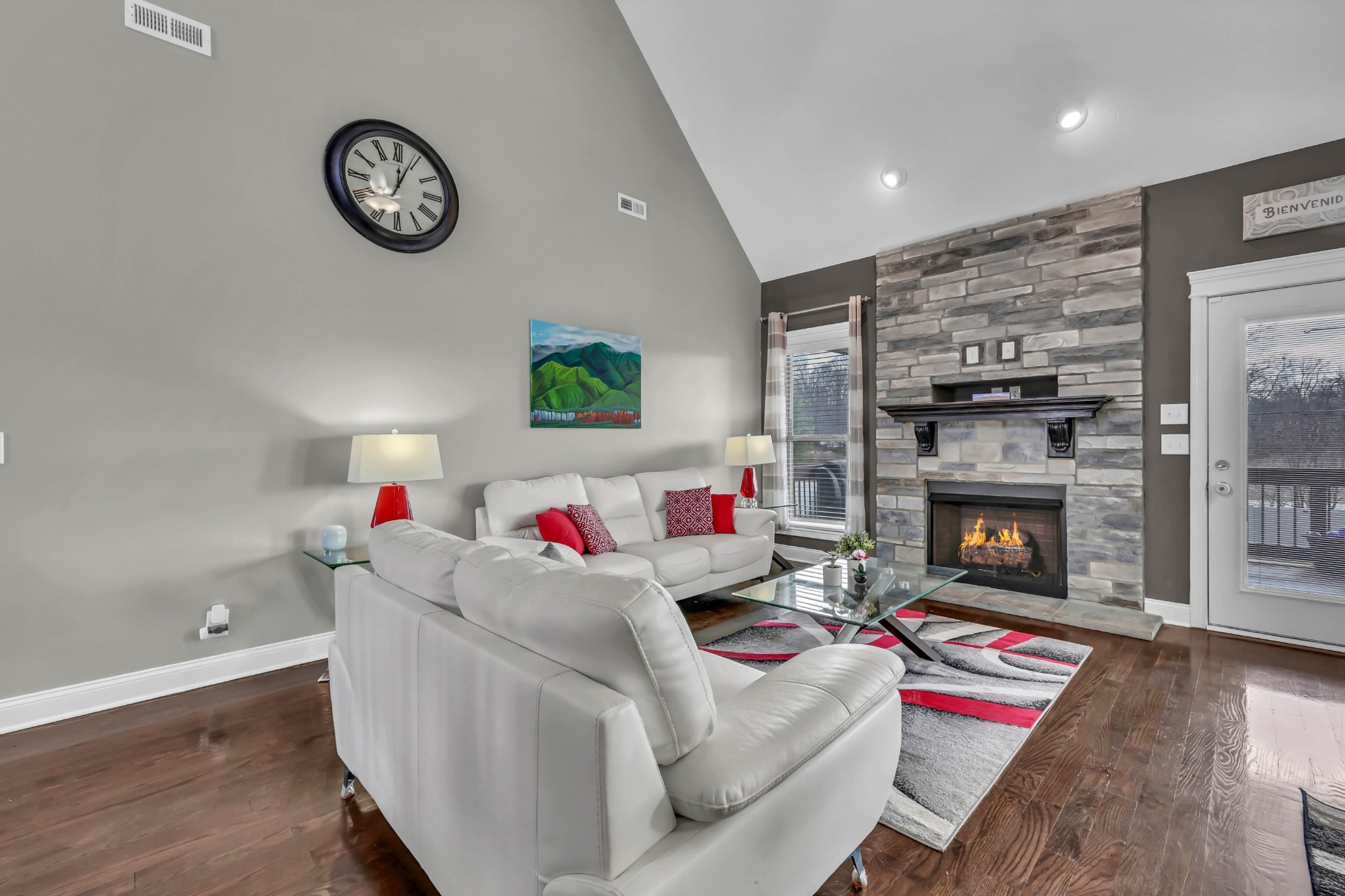 284 Browning Ct