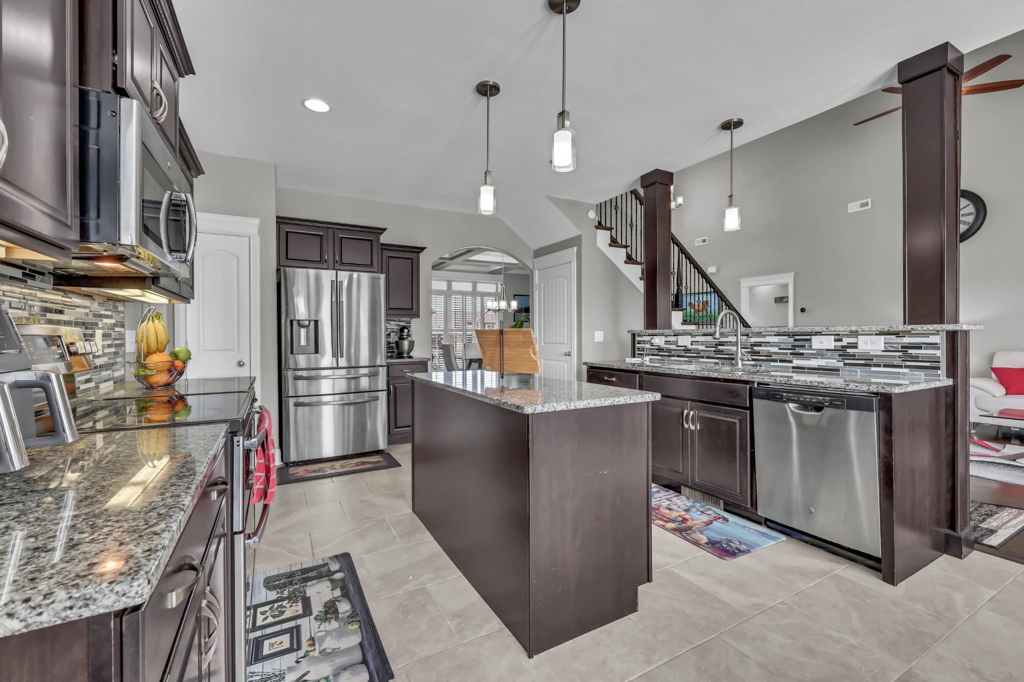284 Browning Ct