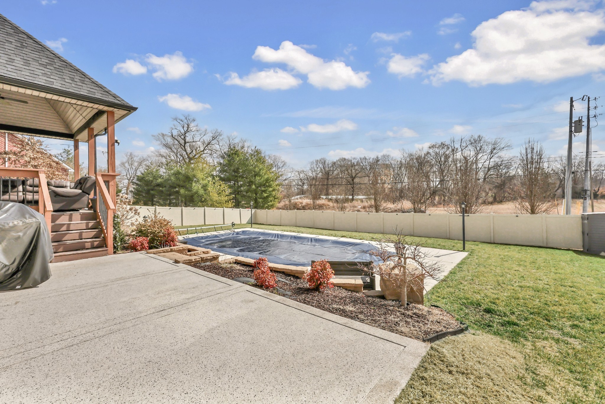284 Browning Ct