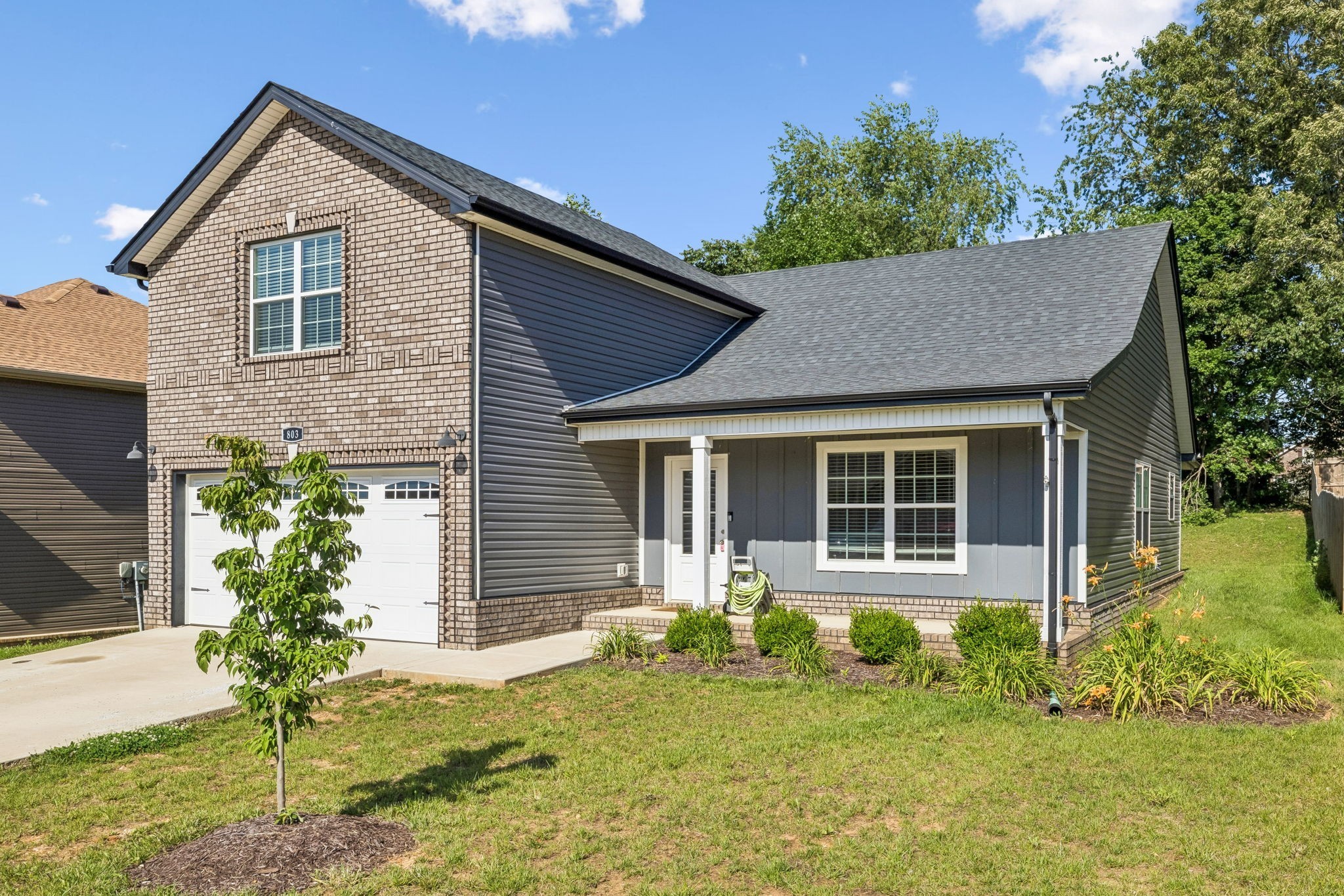 803 Lillian Grace Dr