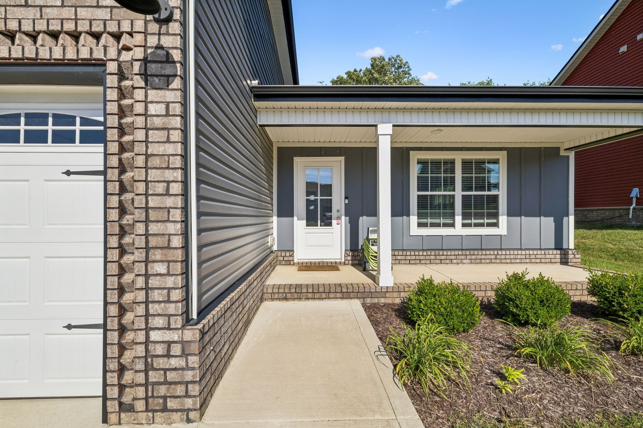 803 Lillian Grace Dr