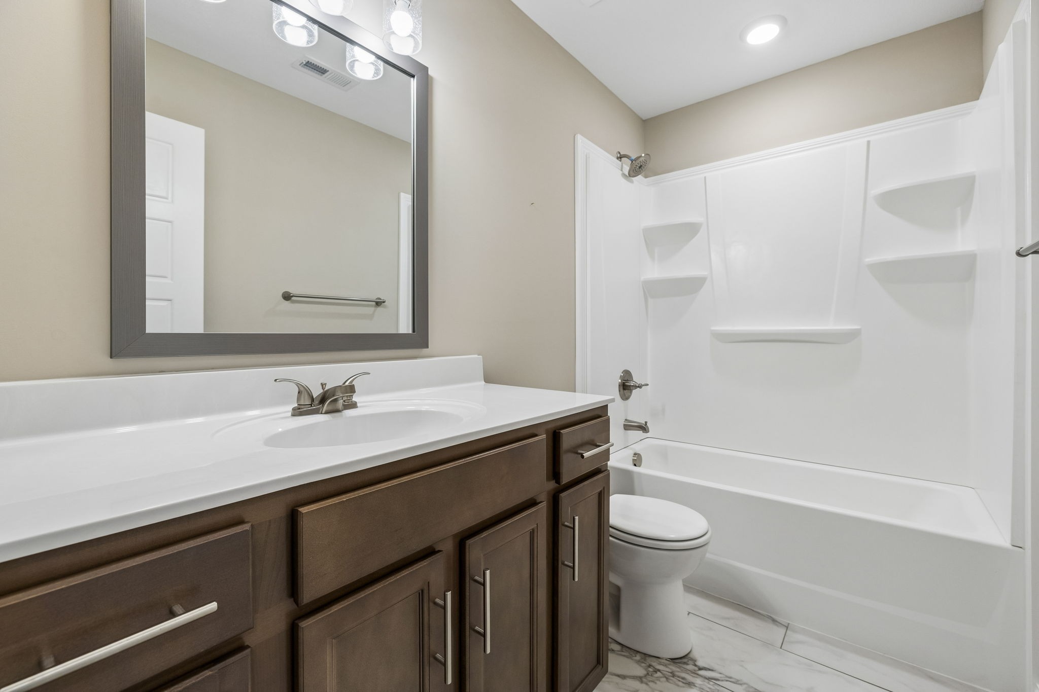 803 Lillian Grace Dr