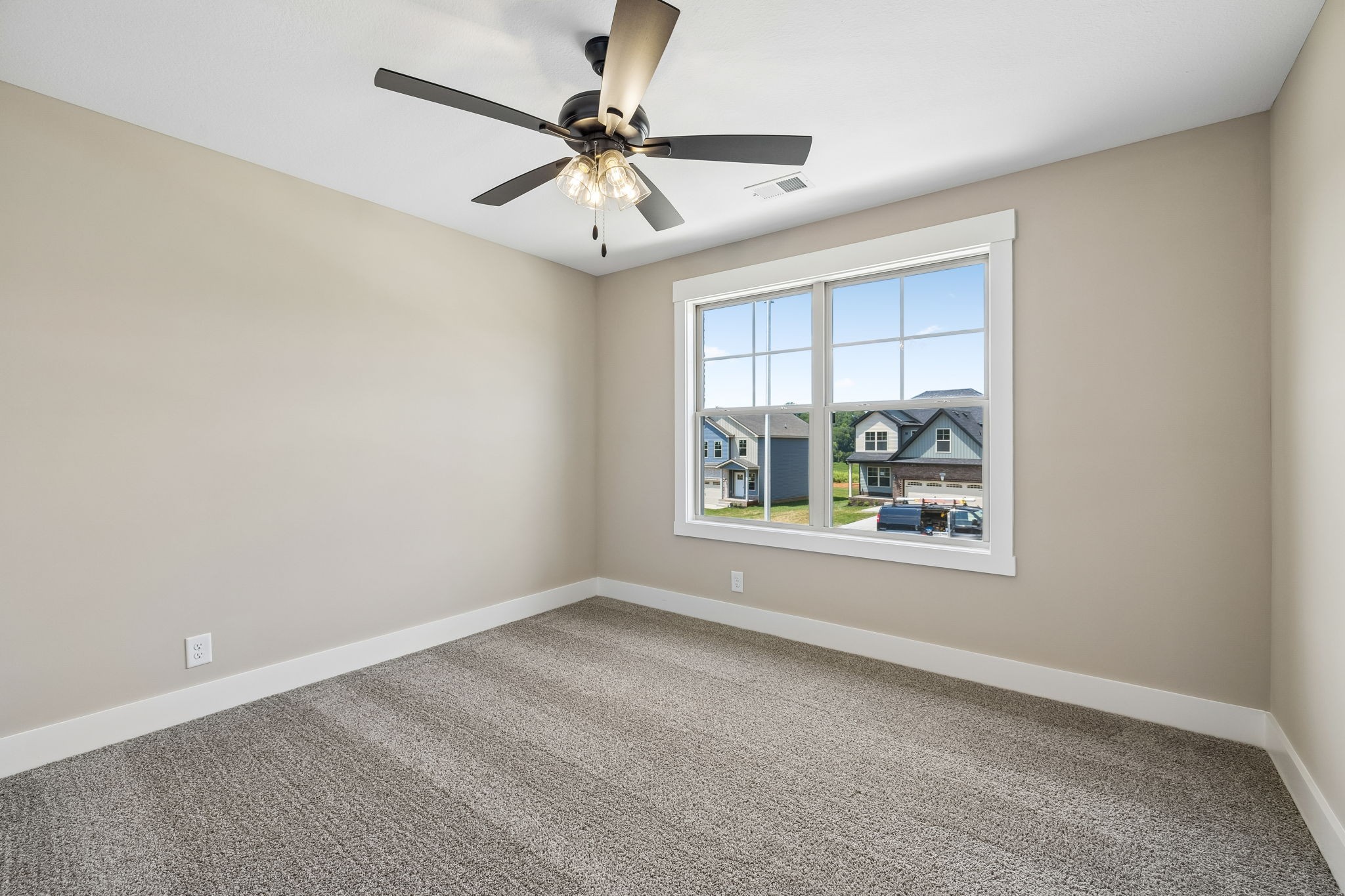 794 Carrillo Dr