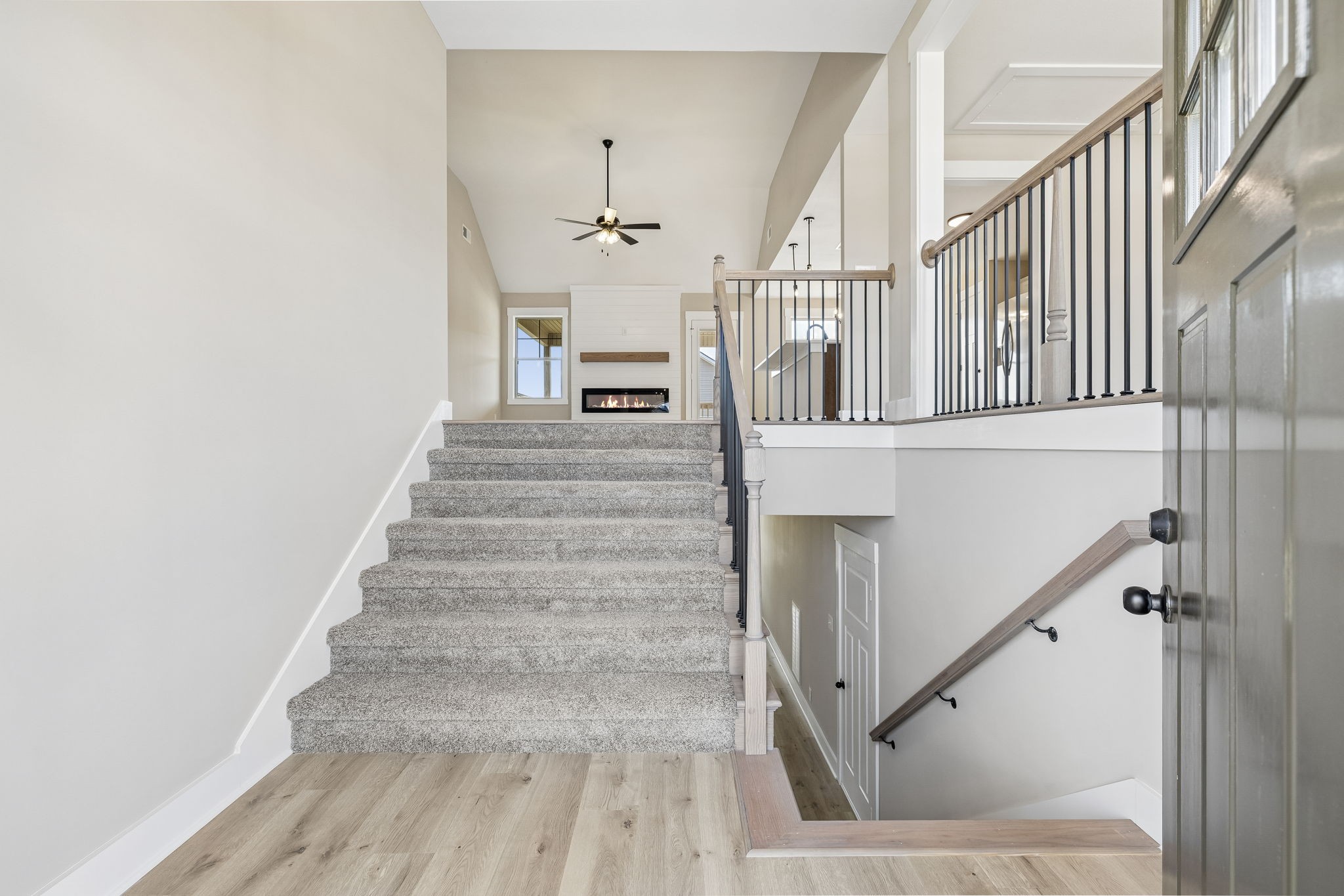 794 Carrillo Dr