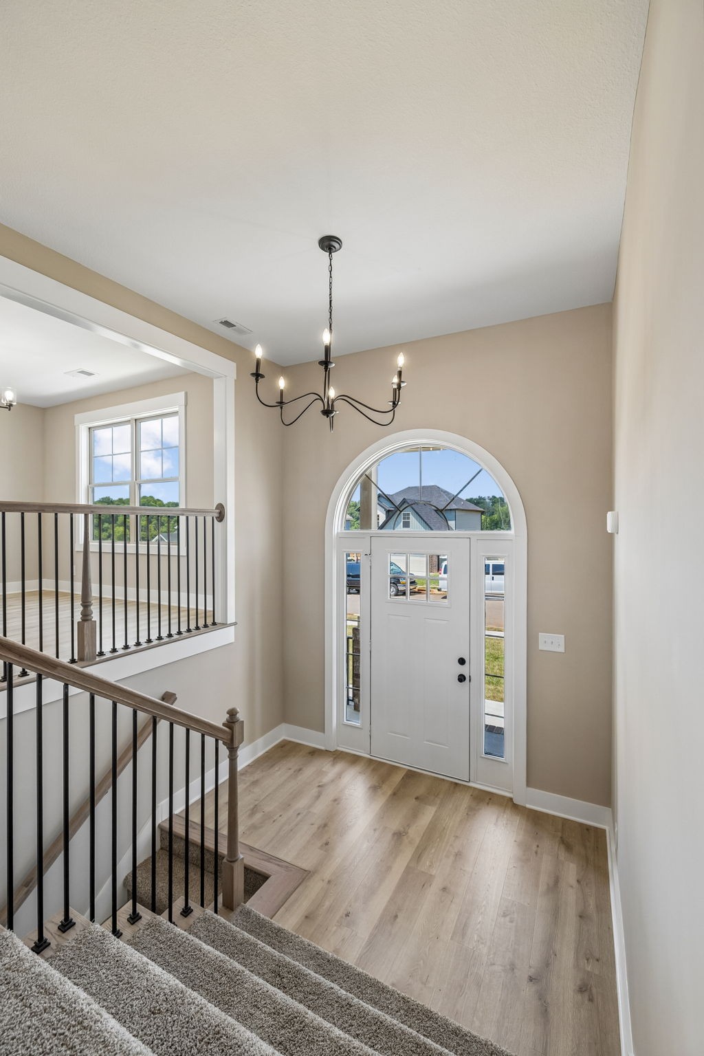 794 Carrillo Dr