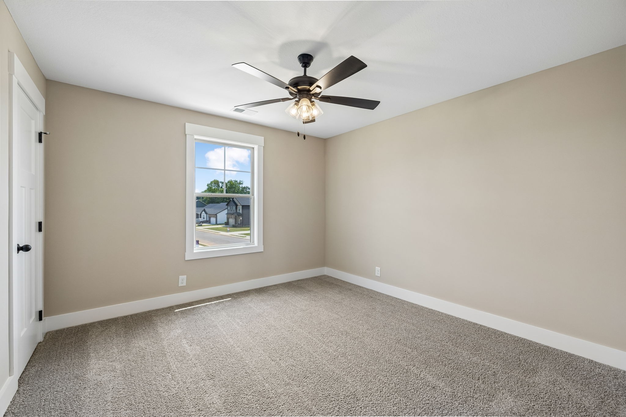 794 Carrillo Dr