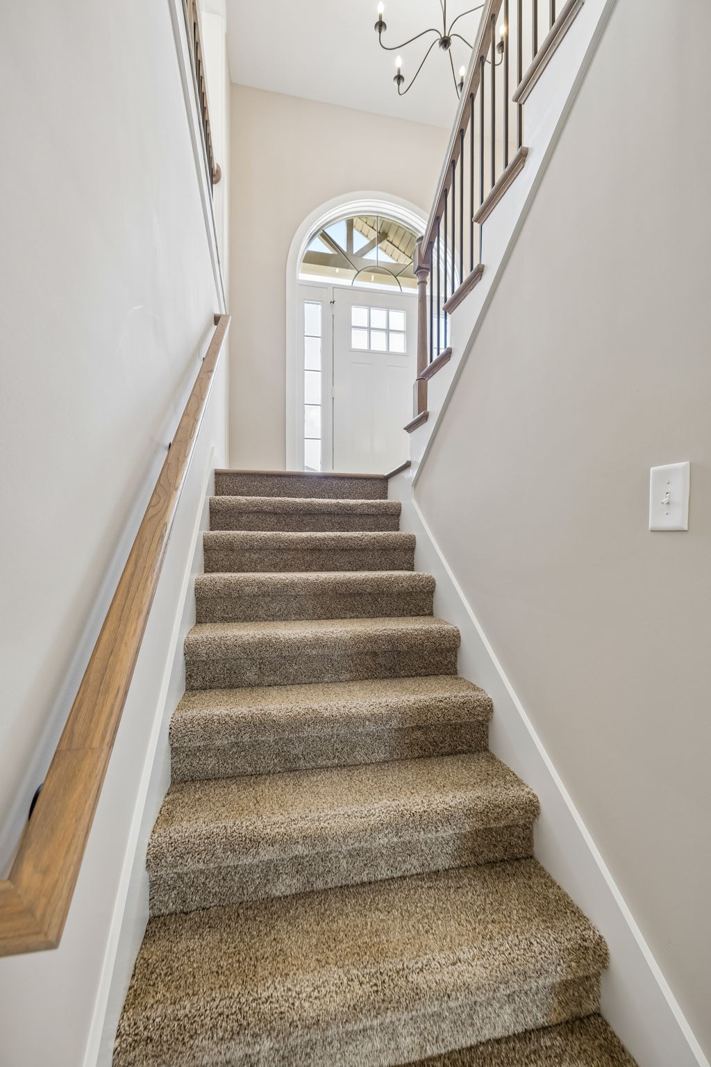 794 Carrillo Dr