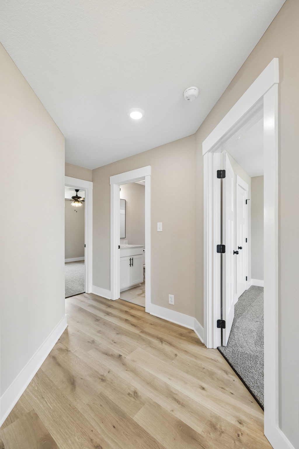 794 Carrillo Dr