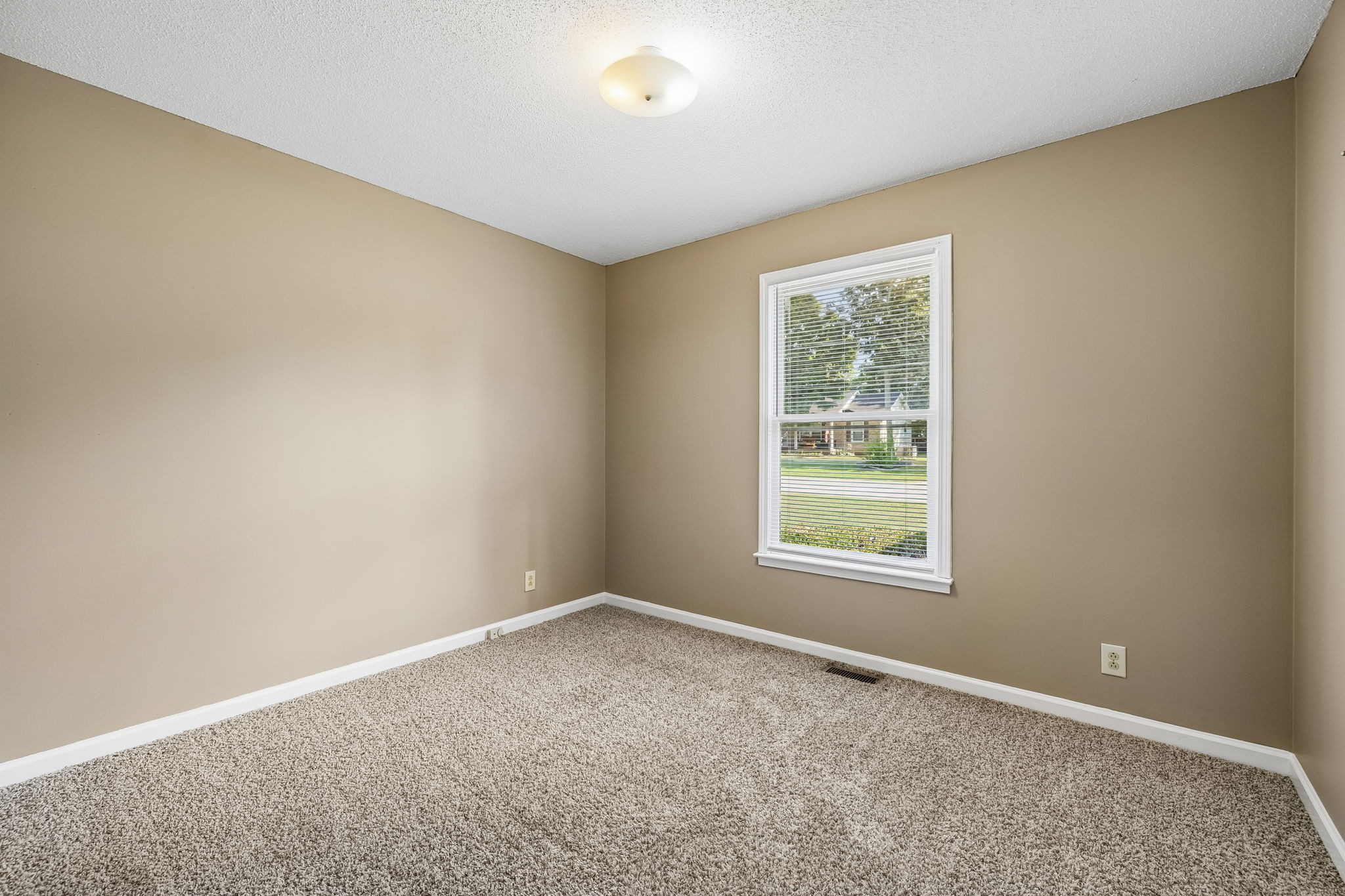 247 Quail Ridge Rd