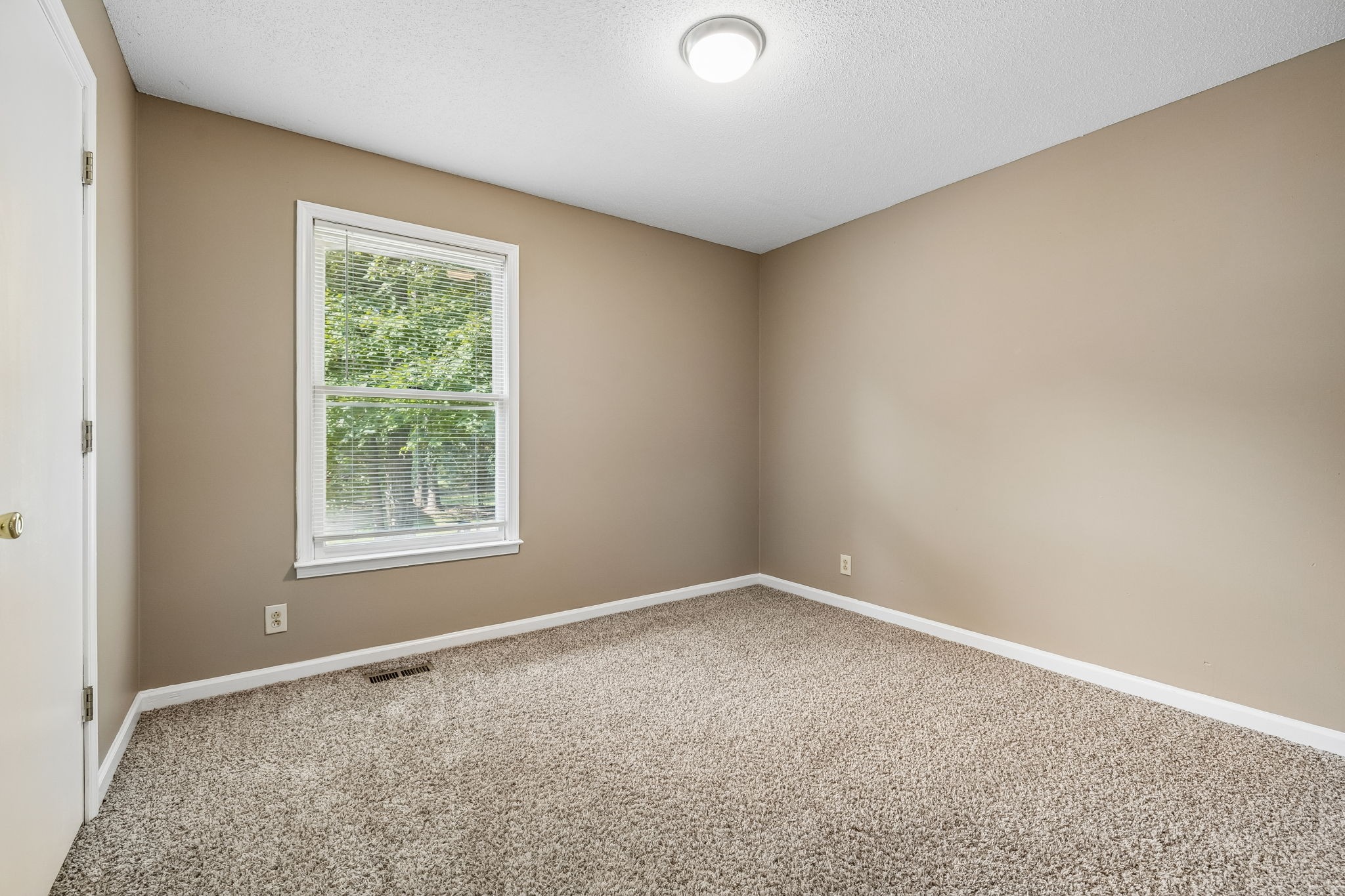 247 Quail Ridge Rd