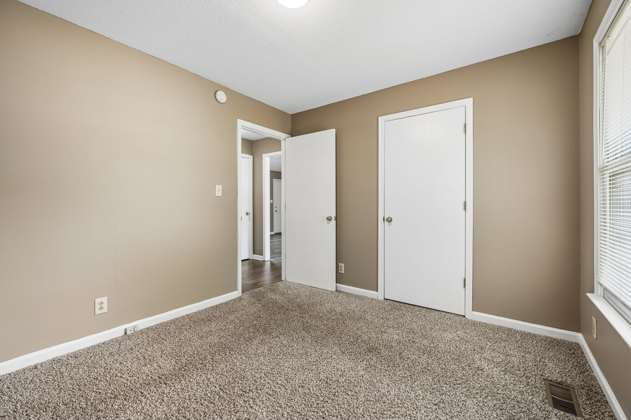 247 Quail Ridge Rd