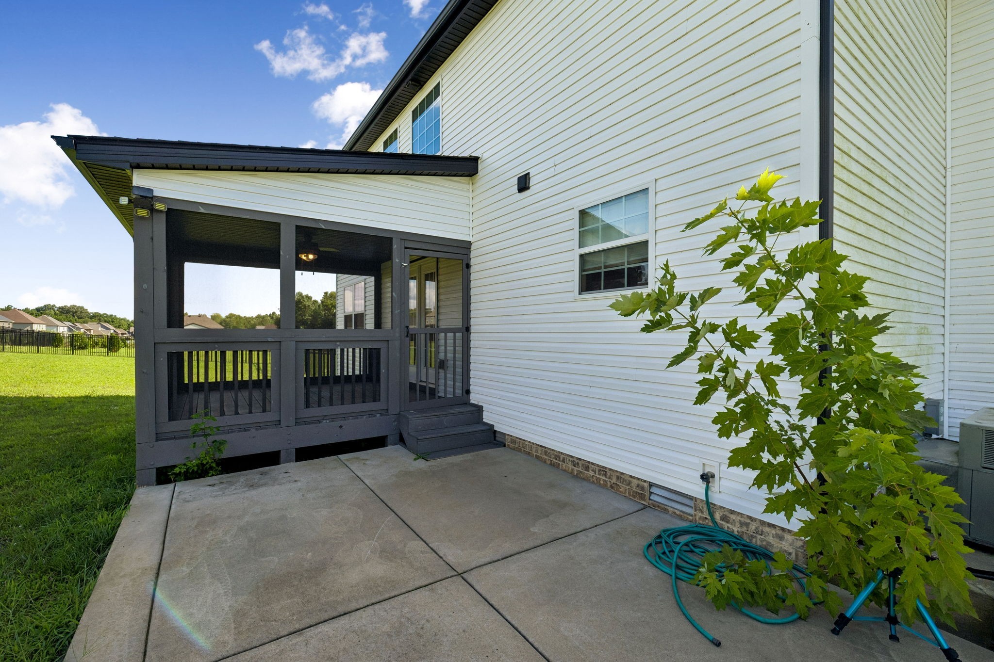 429 Crestwicke Ct