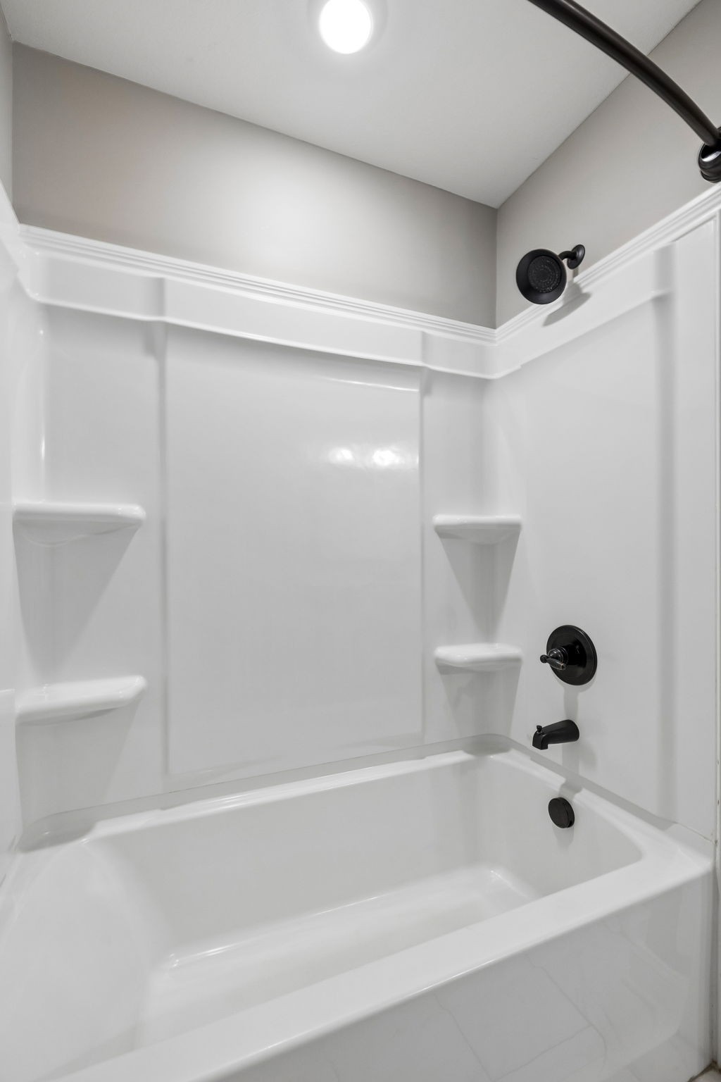 429 Crestwicke Ct