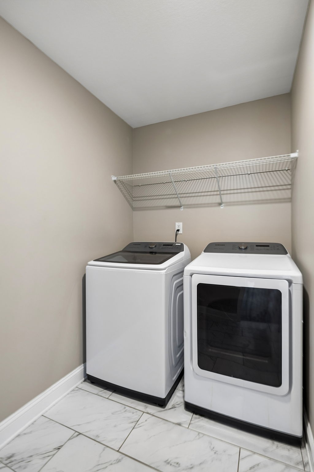 429 Crestwicke Ct