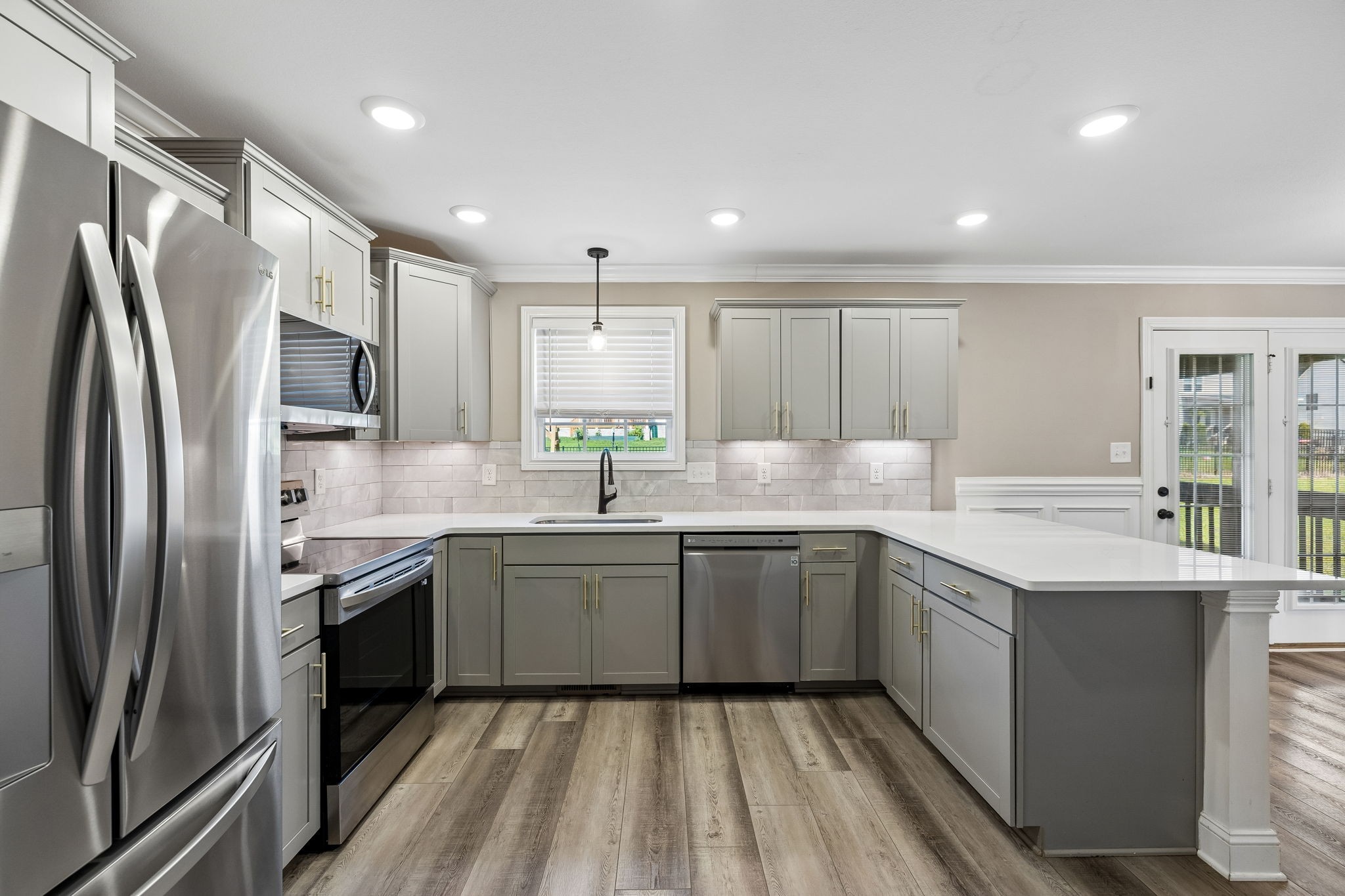 429 Crestwicke Ct
