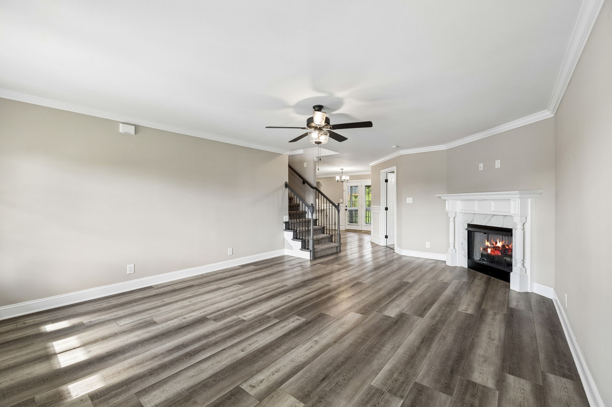 429 Crestwicke Ct