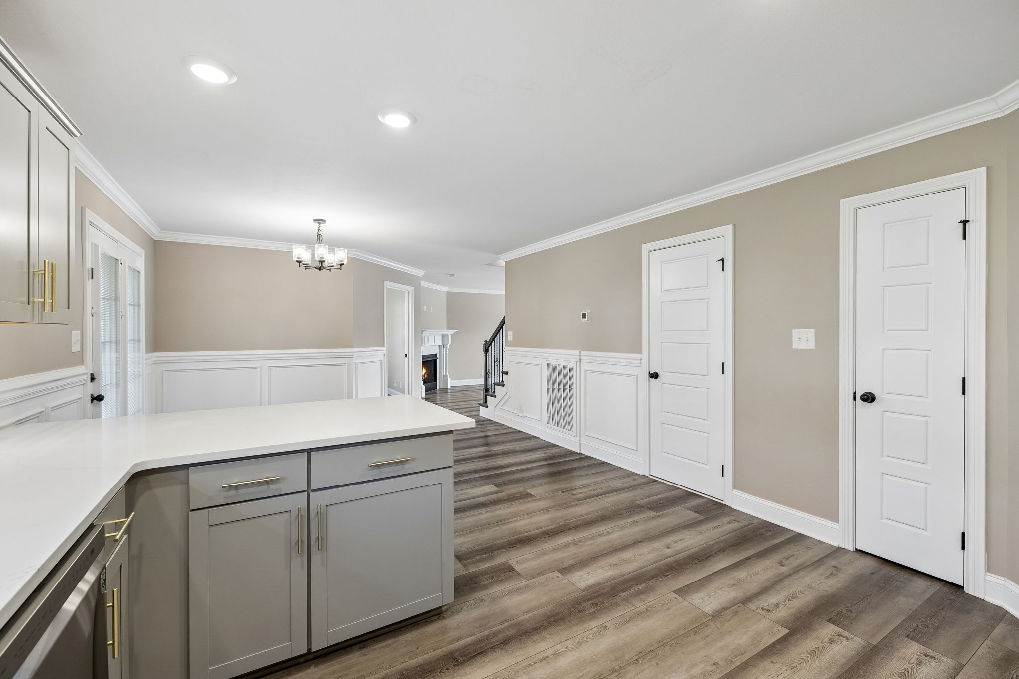 429 Crestwicke Ct
