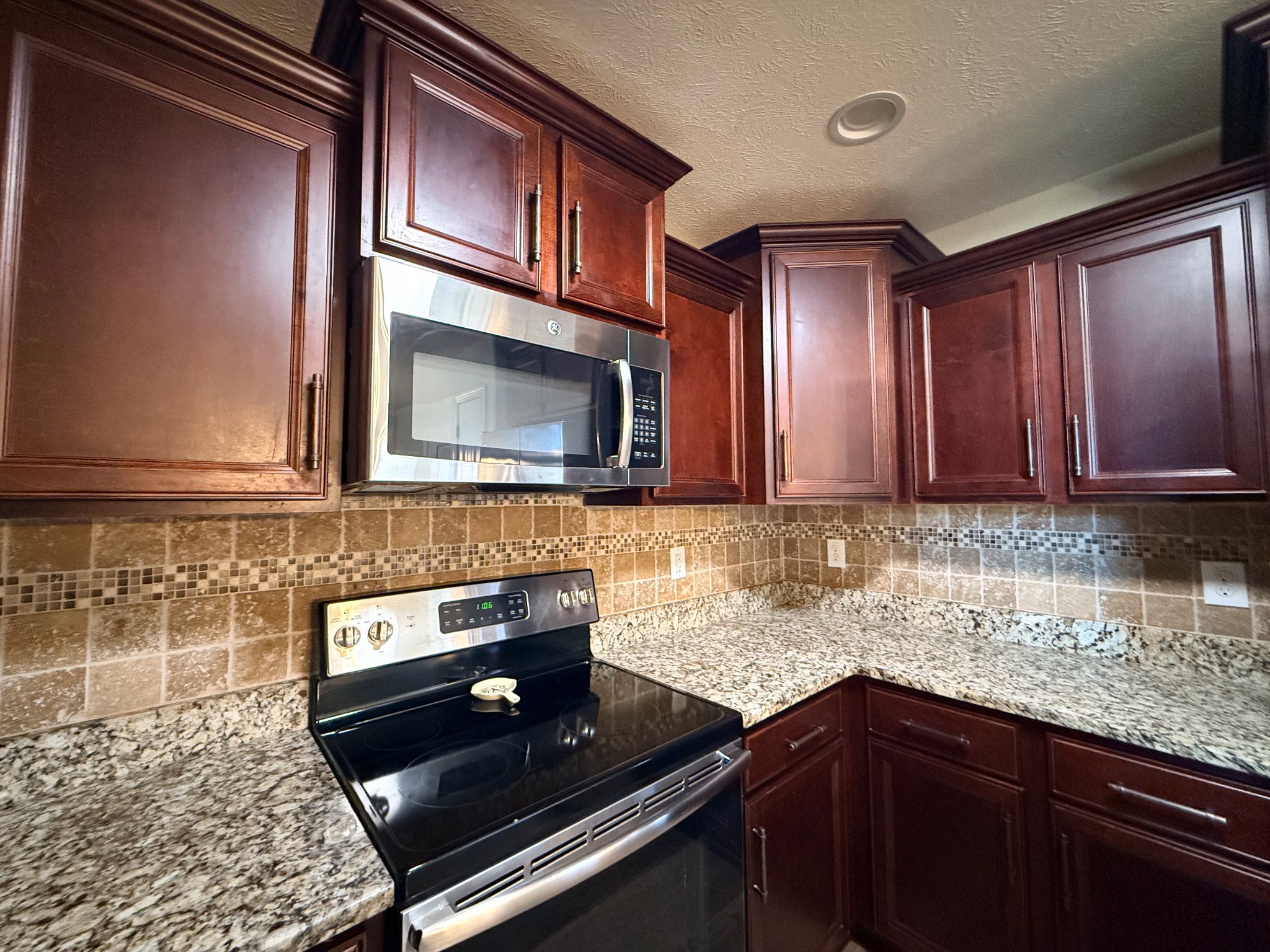 3779 Tradewinds Ter