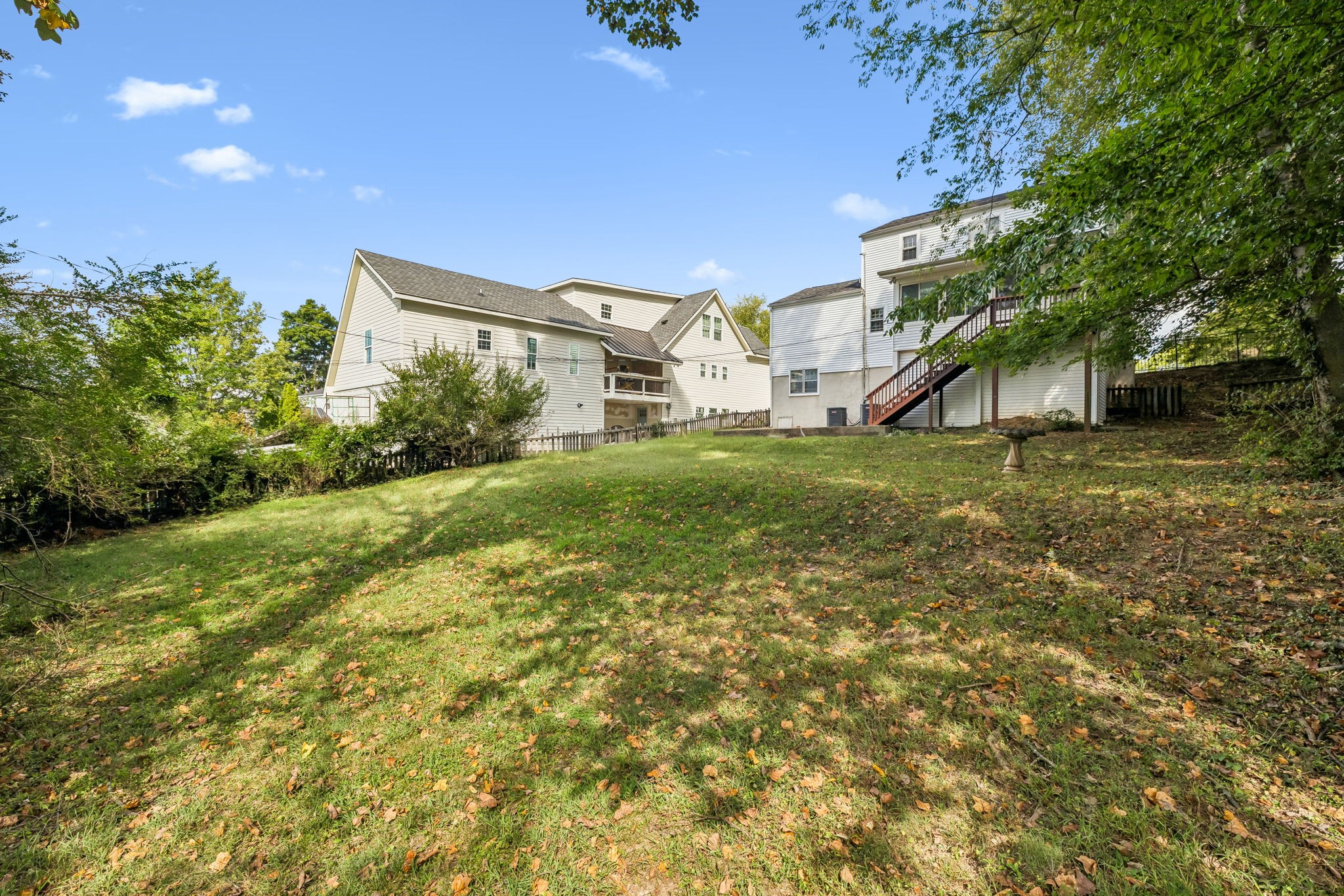 165 E Glenwood Dr