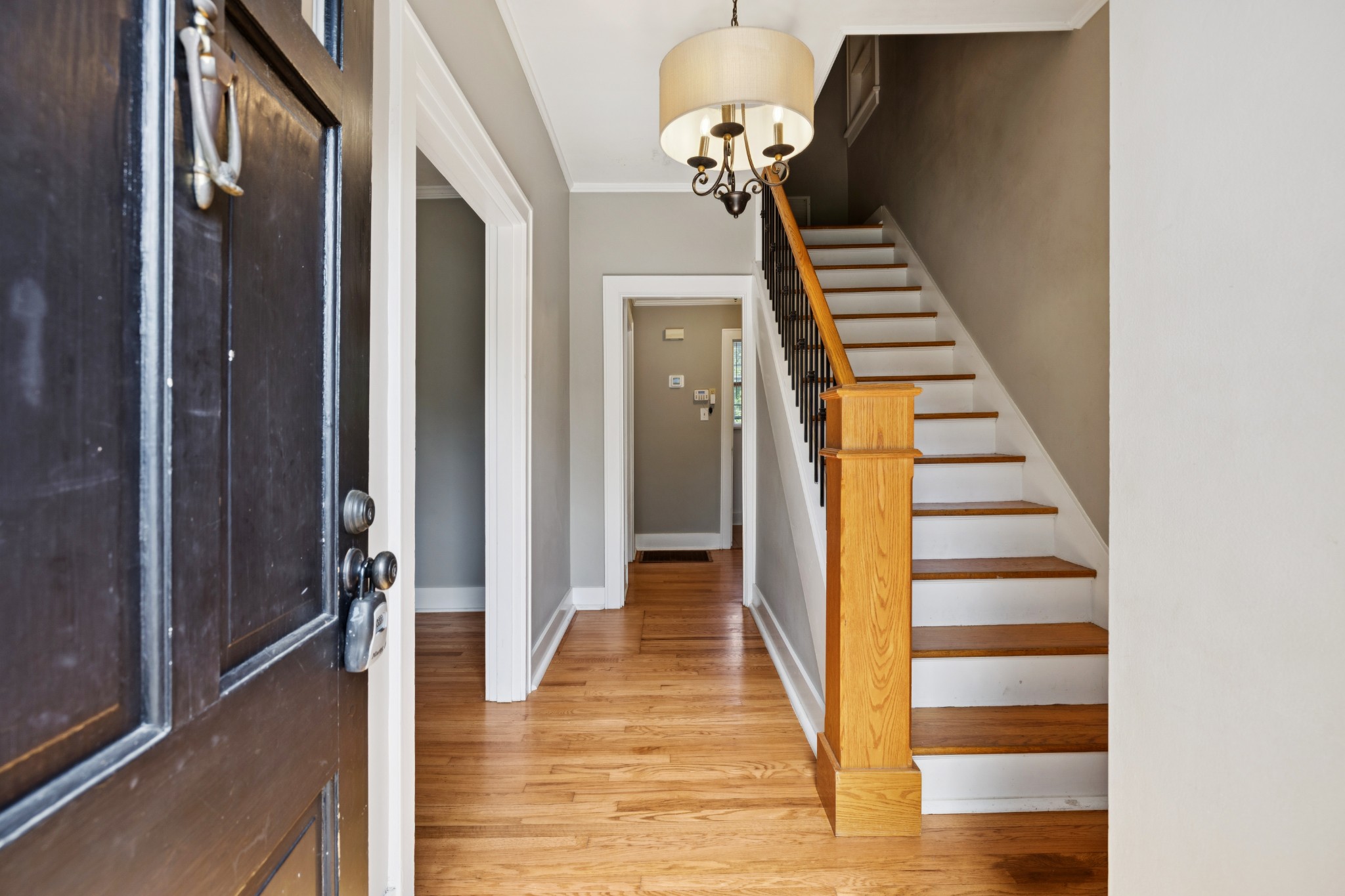 165 E Glenwood Dr