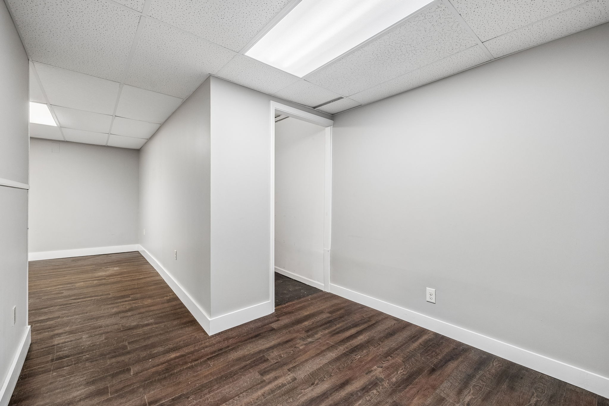 165 E Glenwood Dr