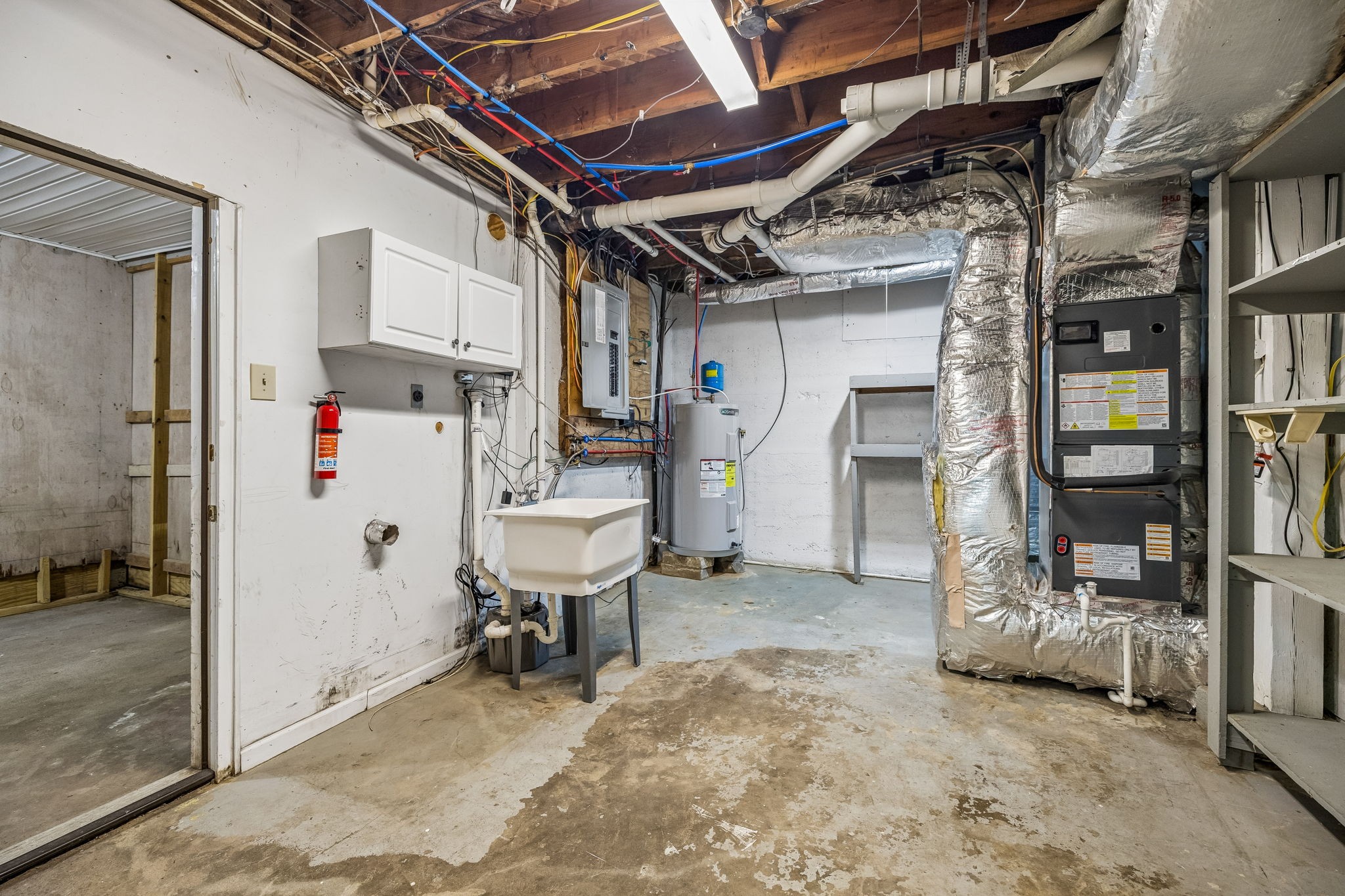165 E Glenwood Dr