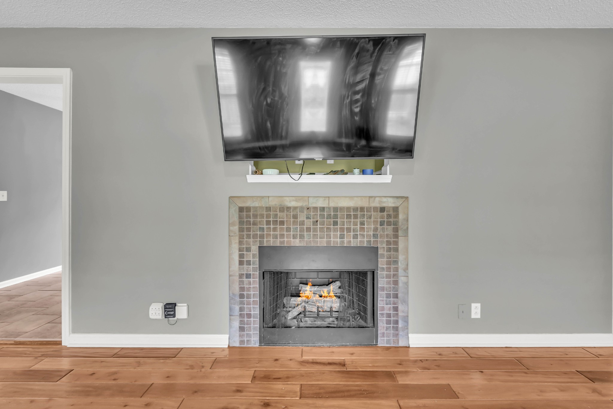 3736 McGregor Rd