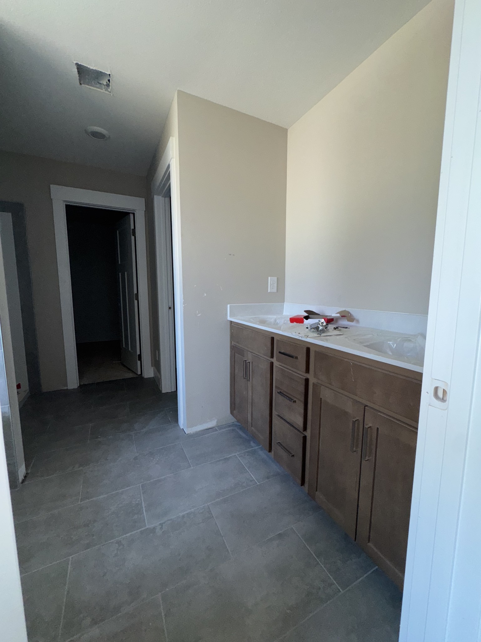 253 Ardell Dr