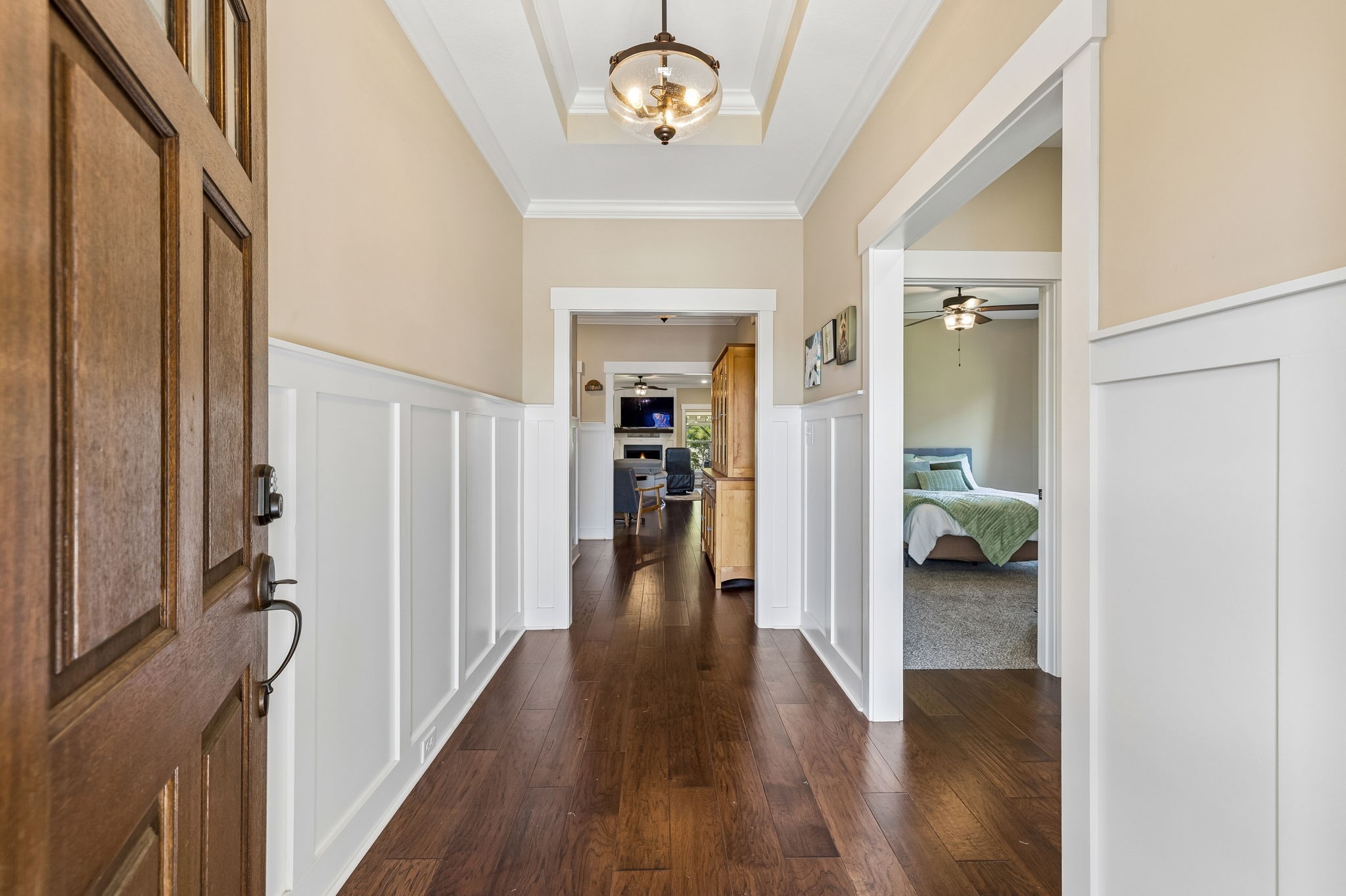 221 Dorchester Cir