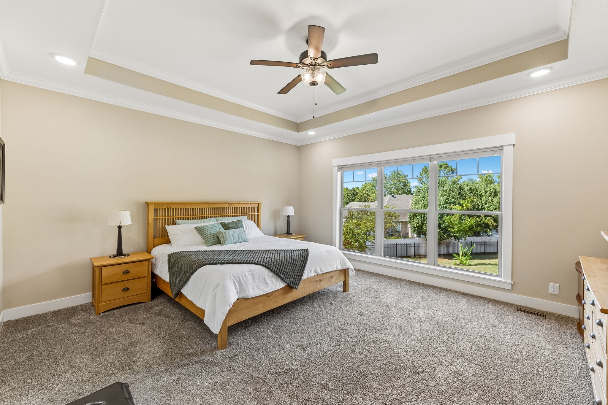 221 Dorchester Cir