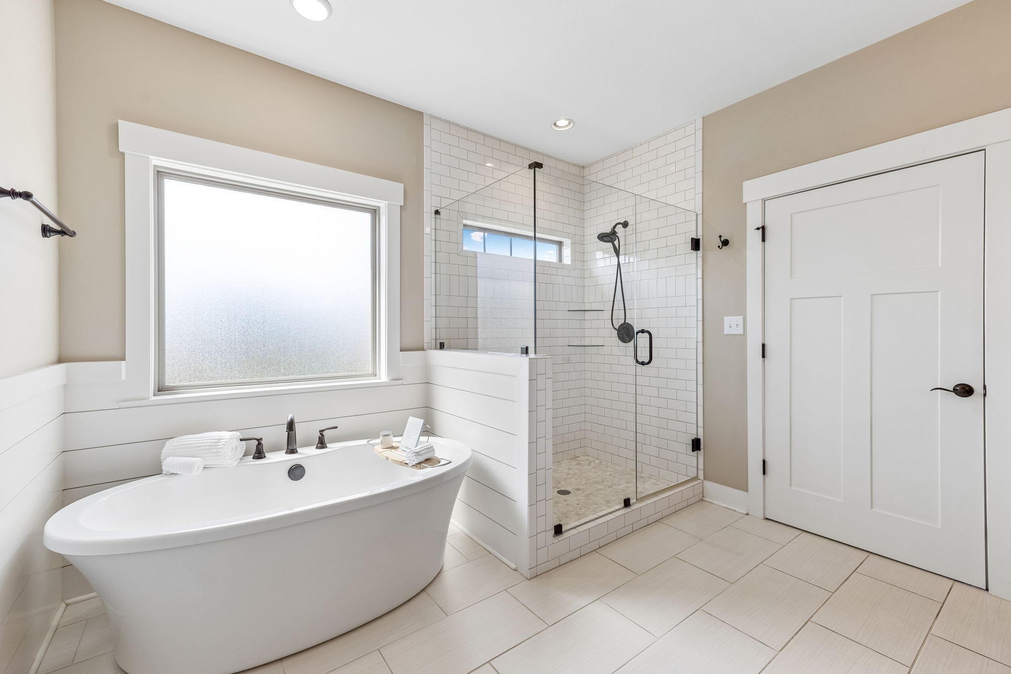 221 Dorchester Cir