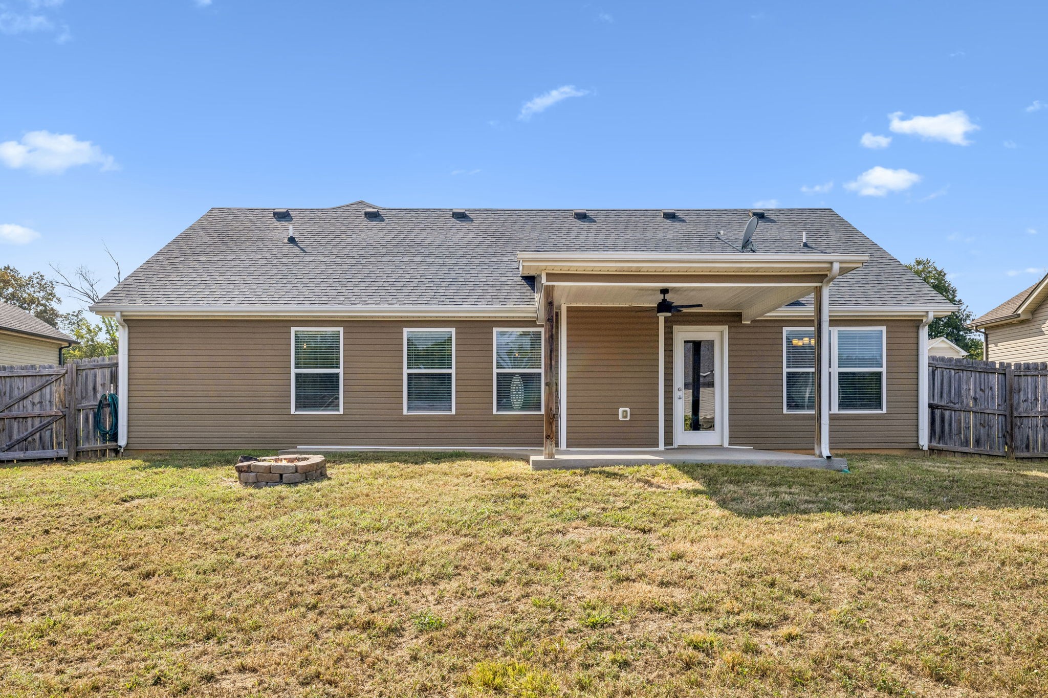 1115 Freedom Dr