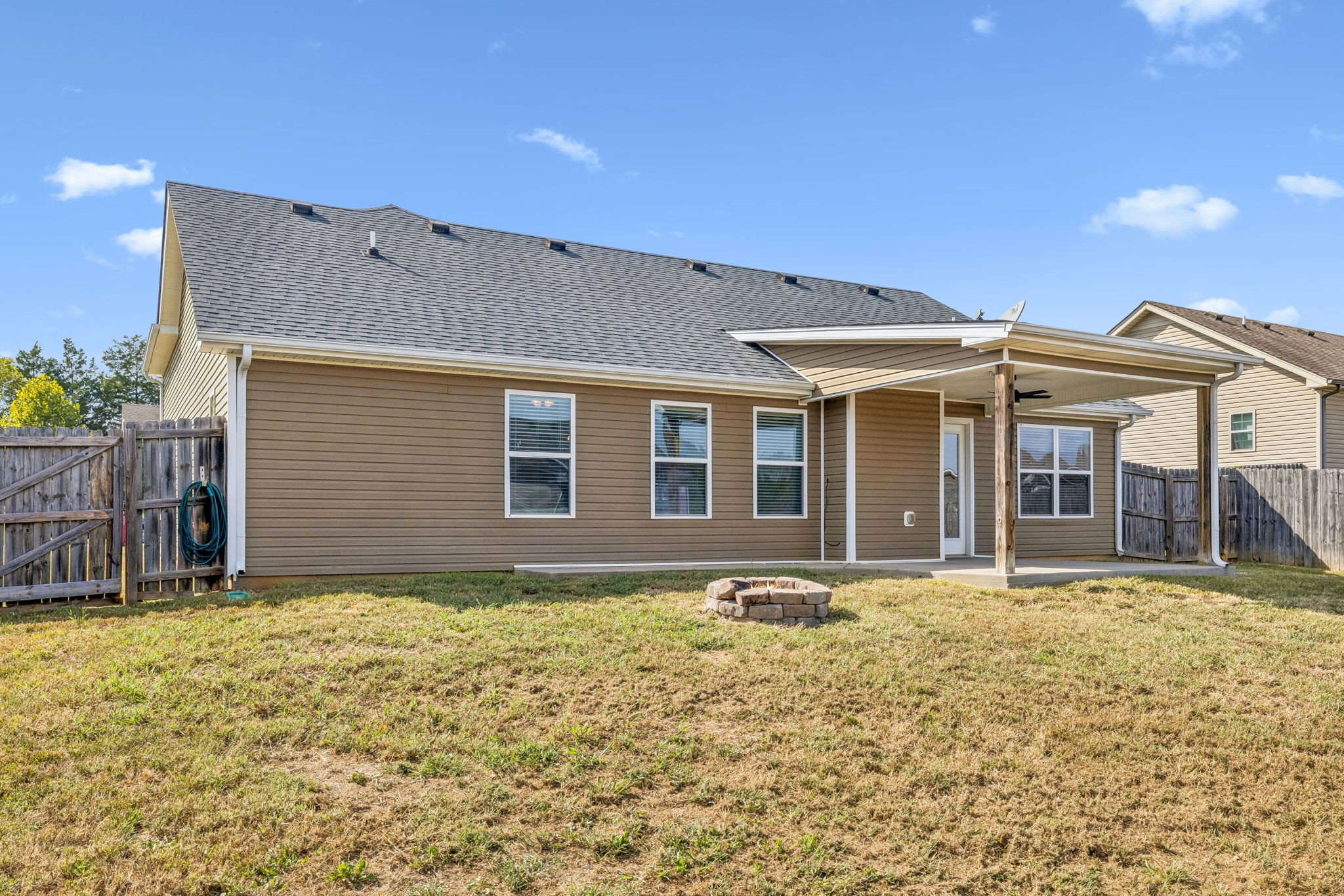 1115 Freedom Dr