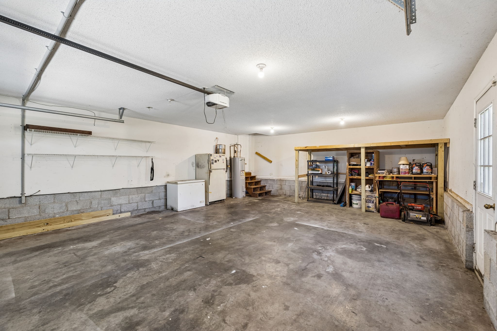 106 Rolling Meadow Dr