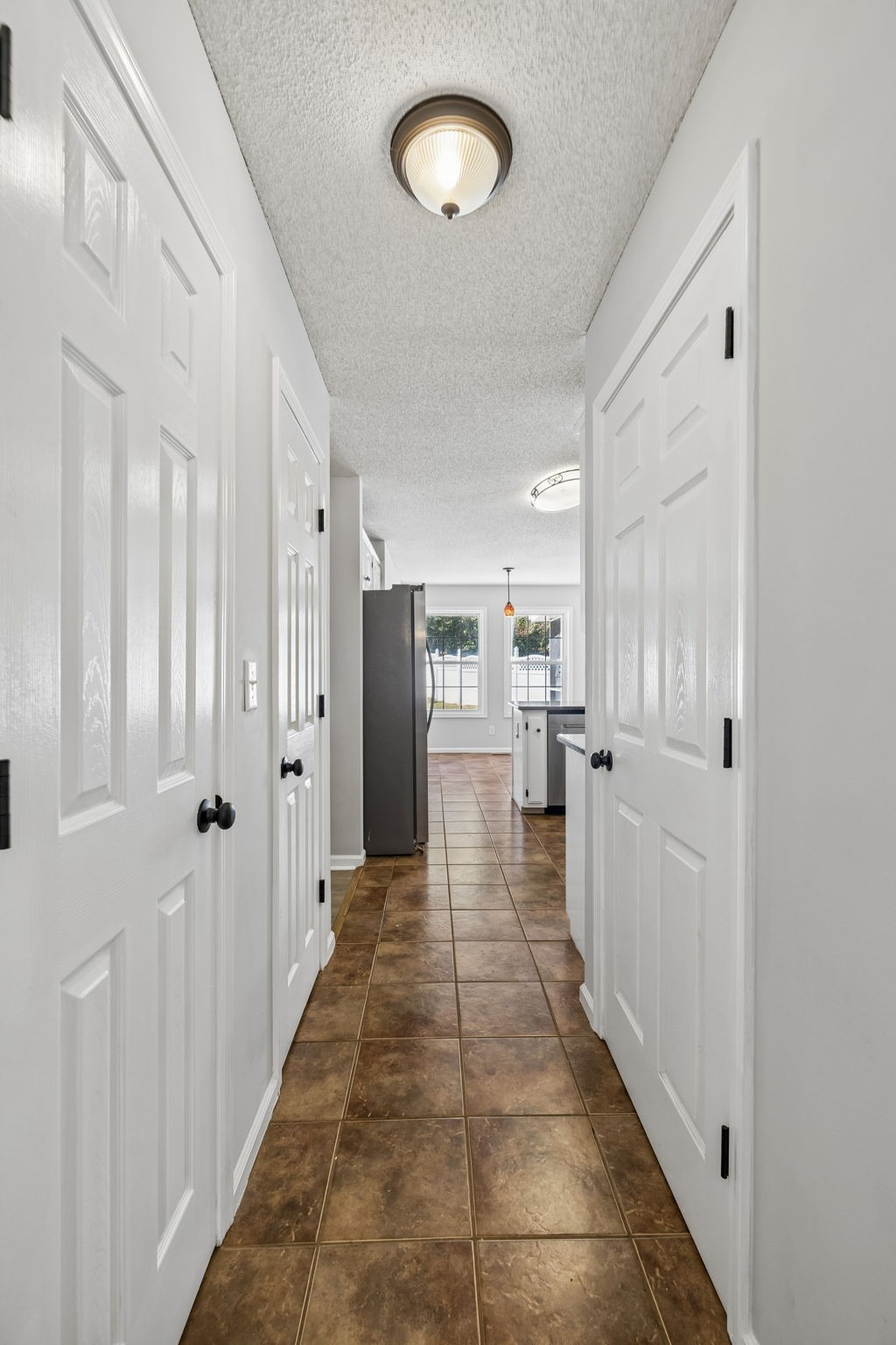 106 Rolling Meadow Dr