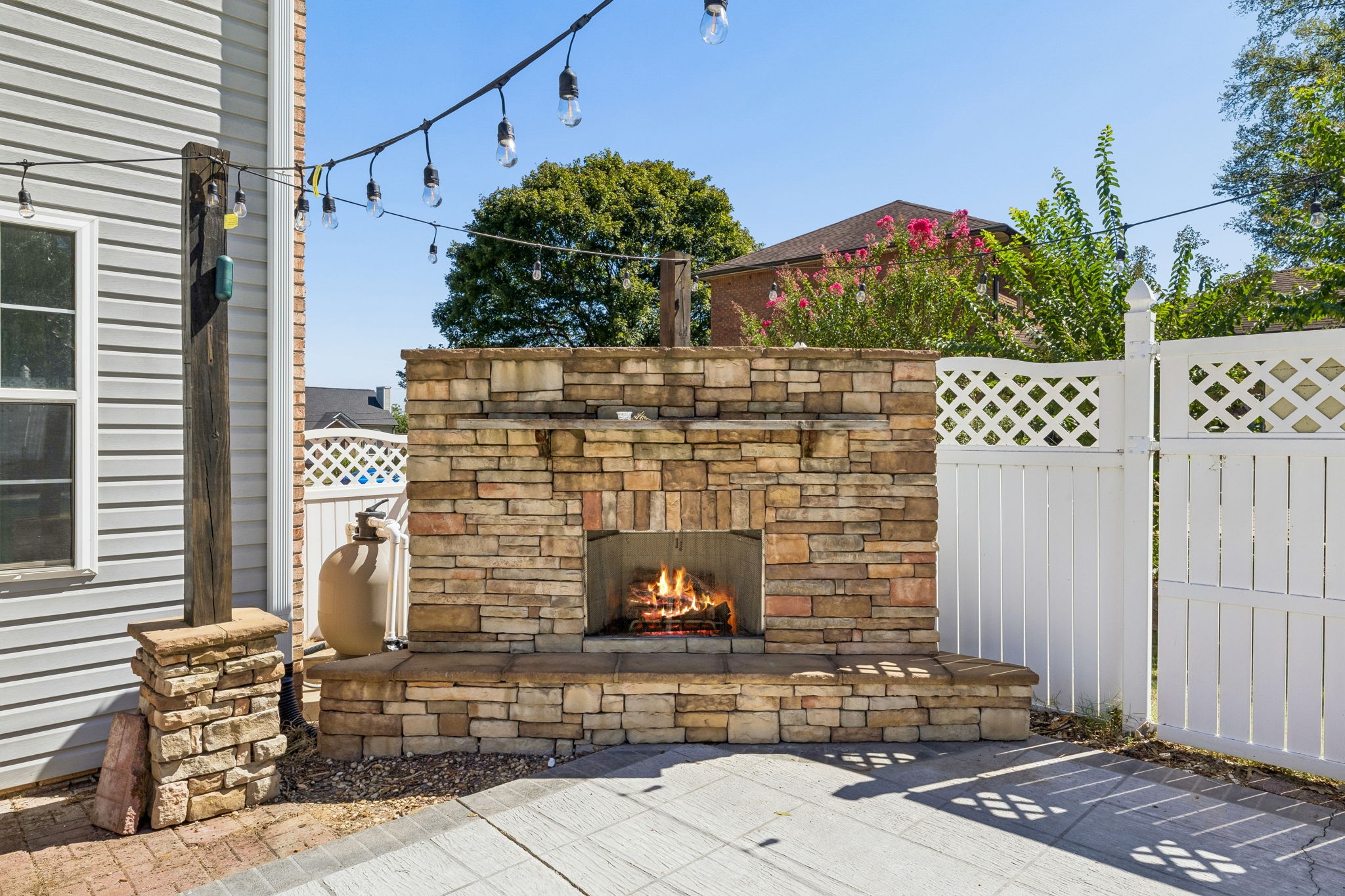 106 Rolling Meadow Dr